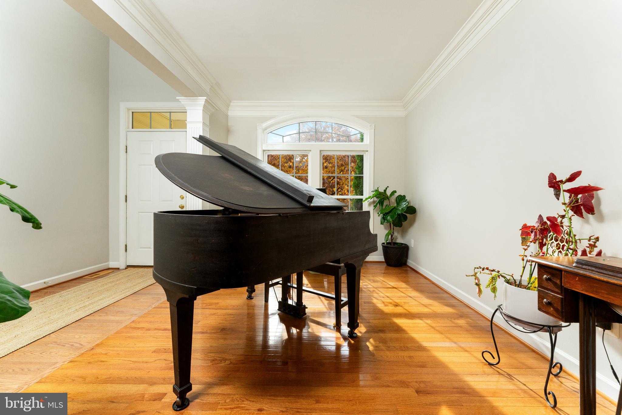 13836 Tarleton CT photo 7