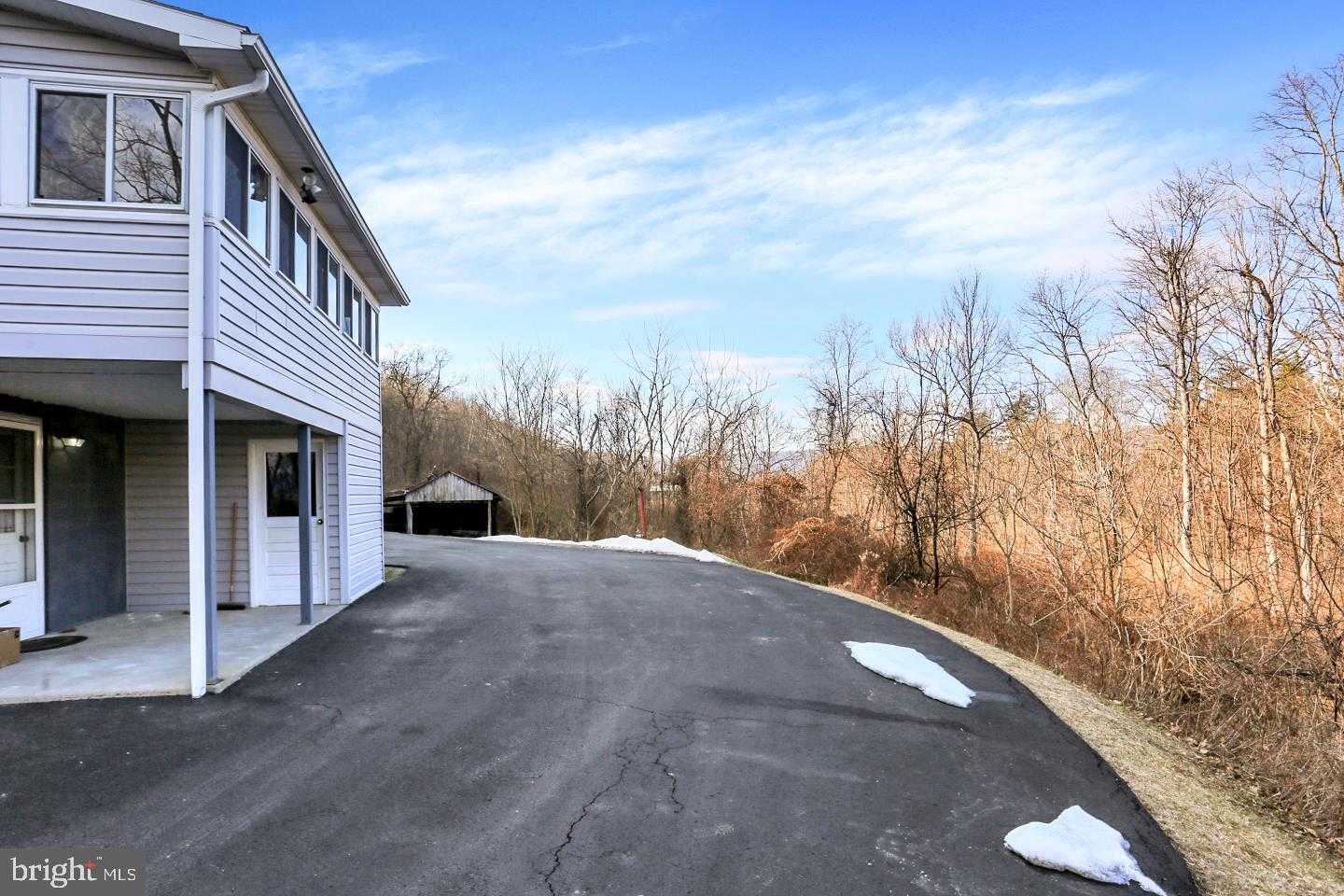 2099 Muddy Run Rd photo 7