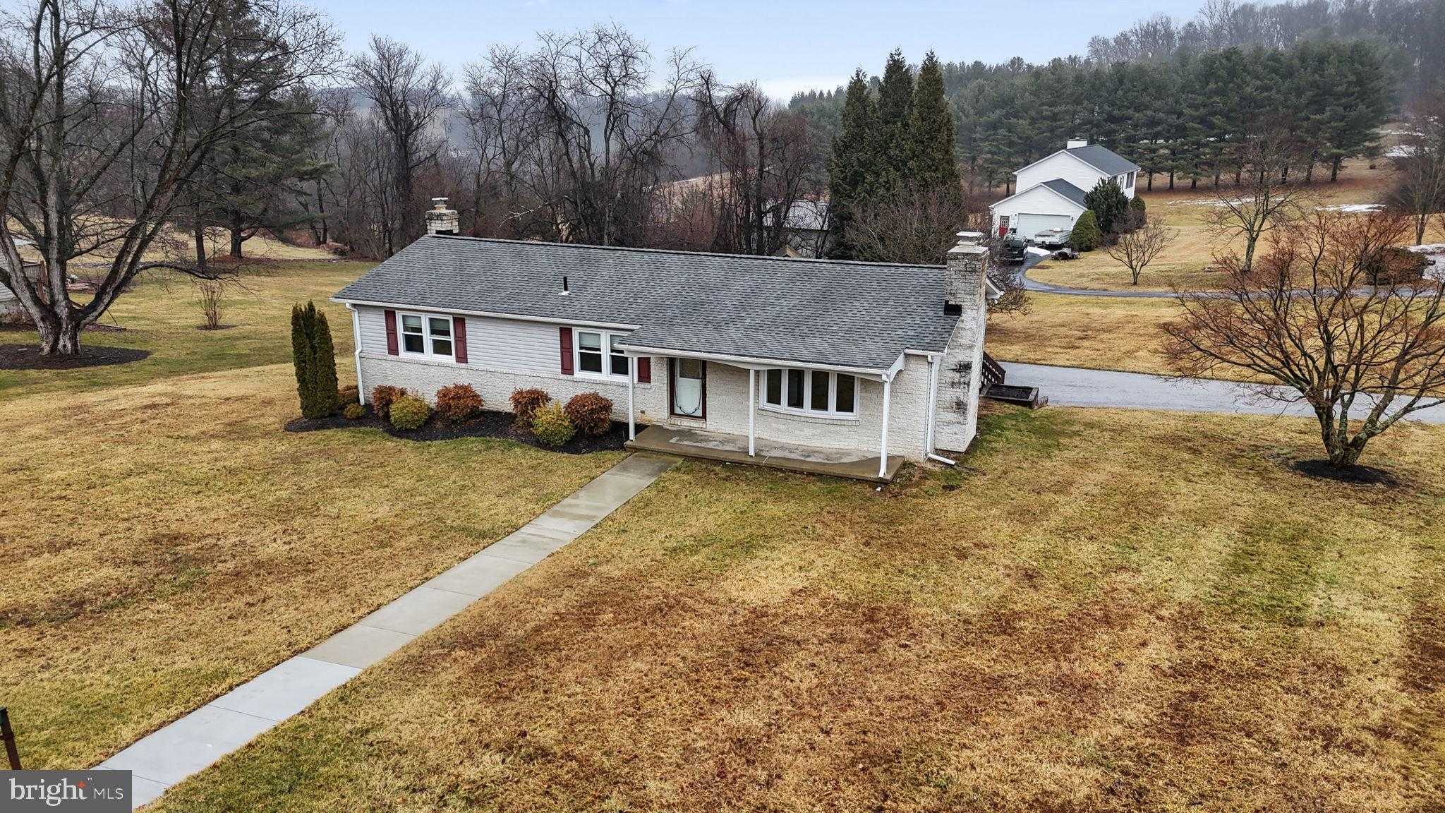 611 Vanessa CT photo 35