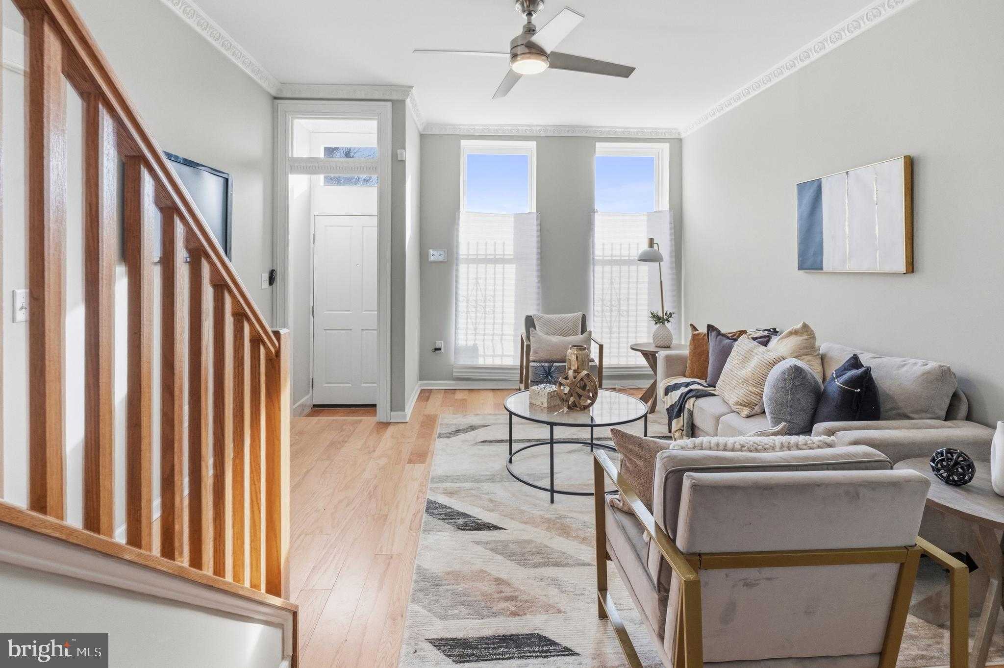 1020 N Eden St photo 18