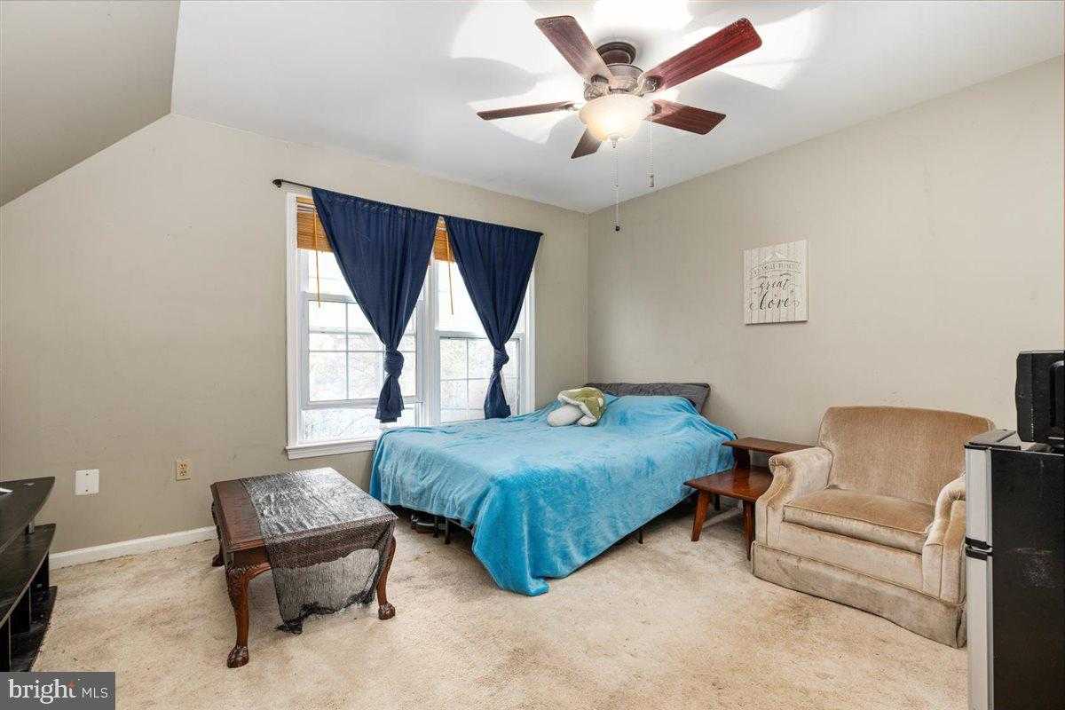 12848 Mill House CT photo 29