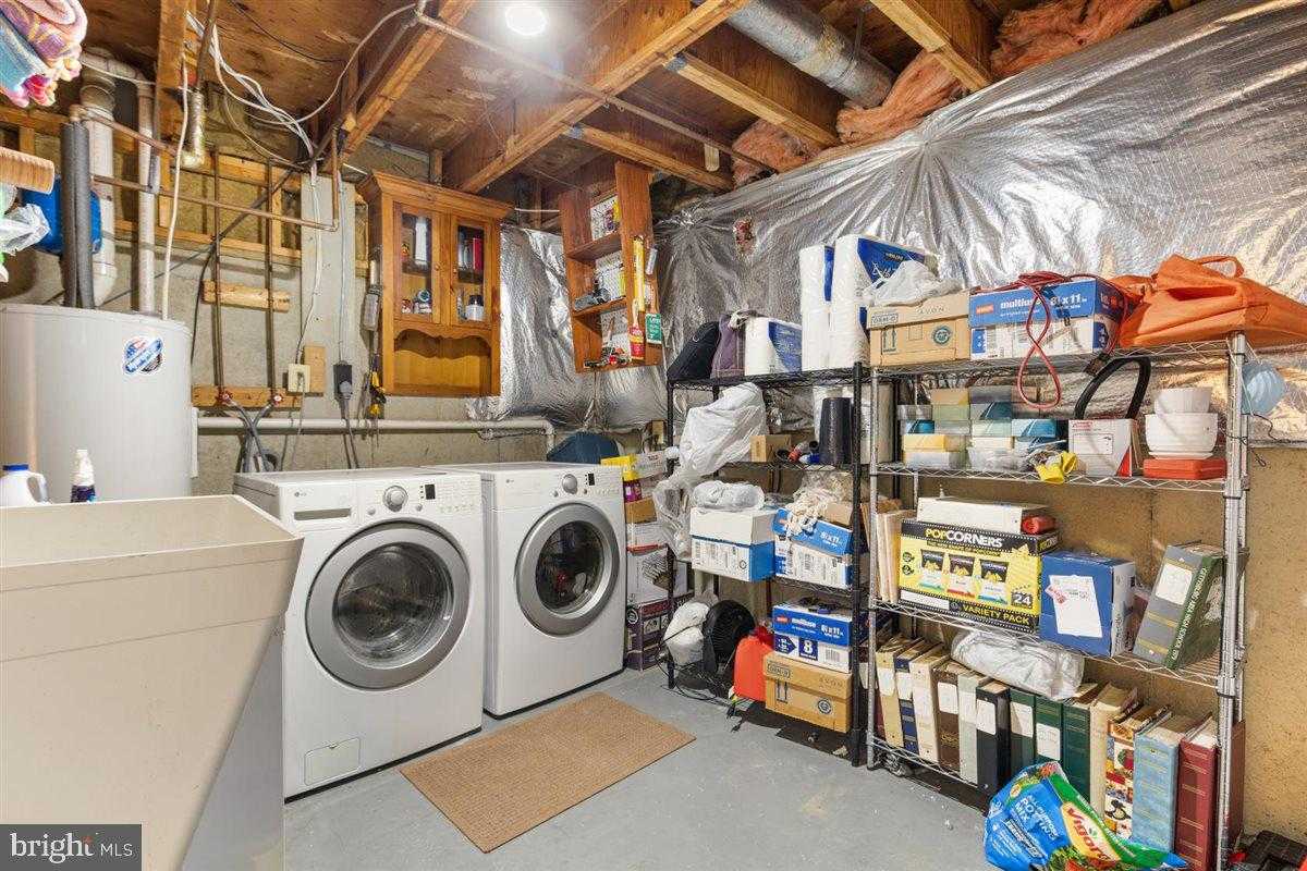 12848 Mill House CT photo 43