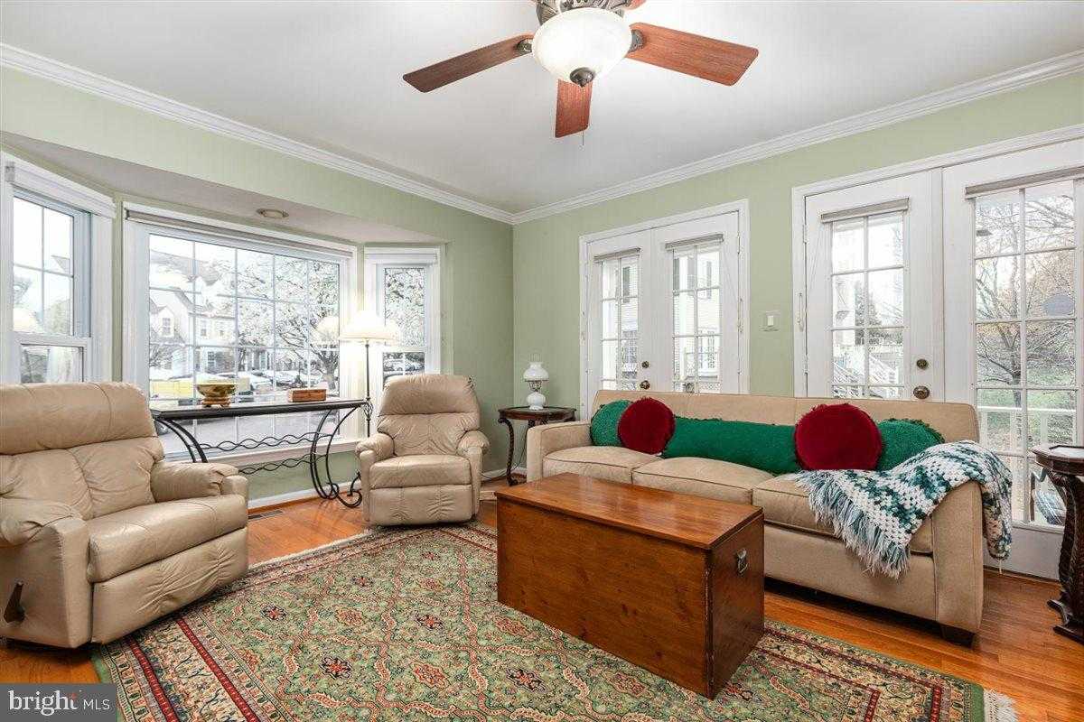 12848 Mill House CT photo 8