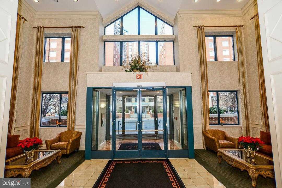 3830 9th St N Apt 202w photo 21