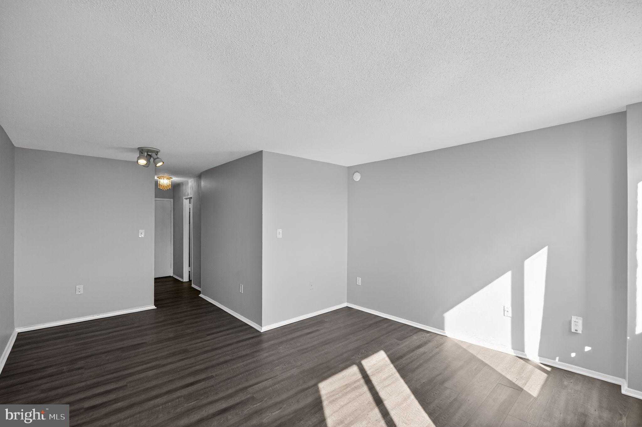 801 N Pitt St Ste 411 photo 3