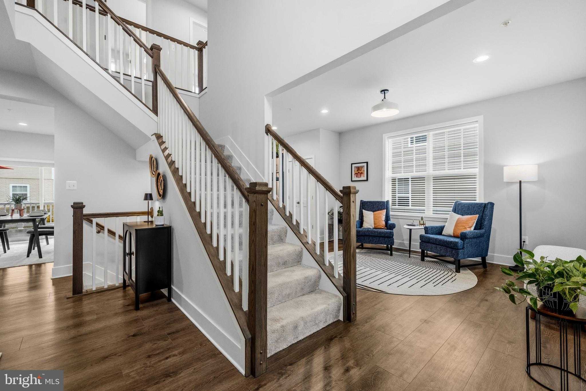 6416 Meadows Ln photo 9