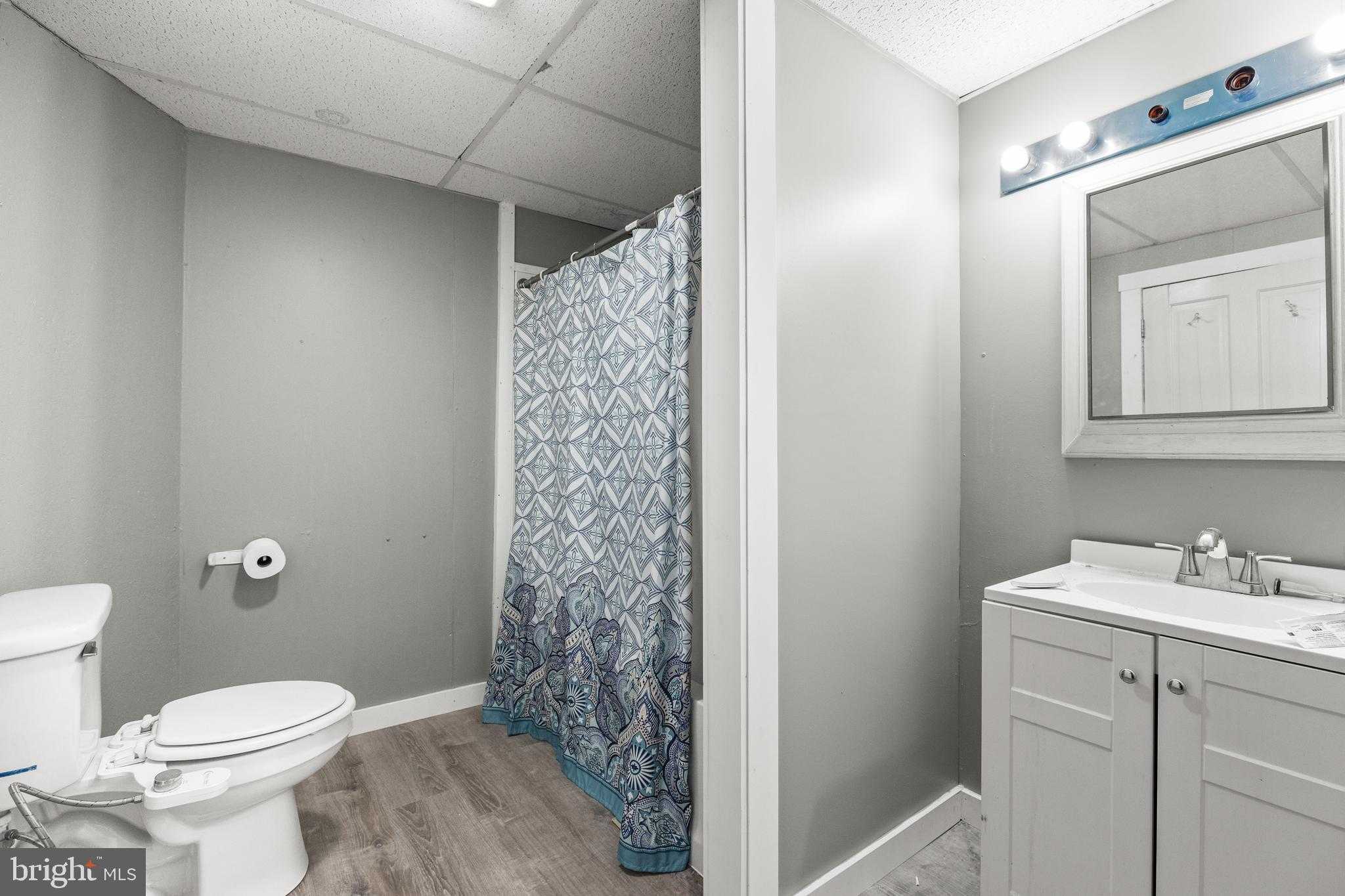 402 Broadway photo 10