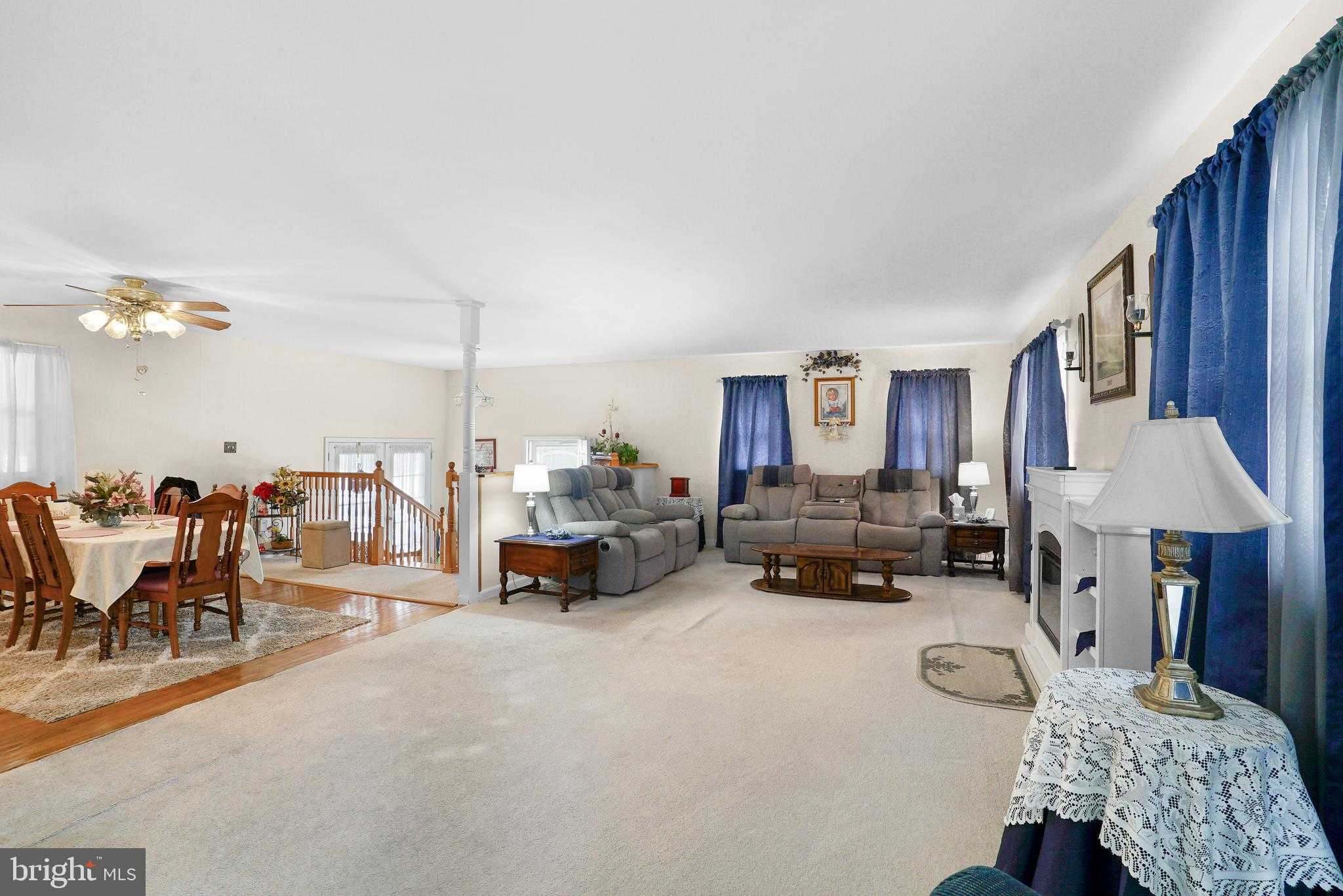 9614 Charles CT photo 14