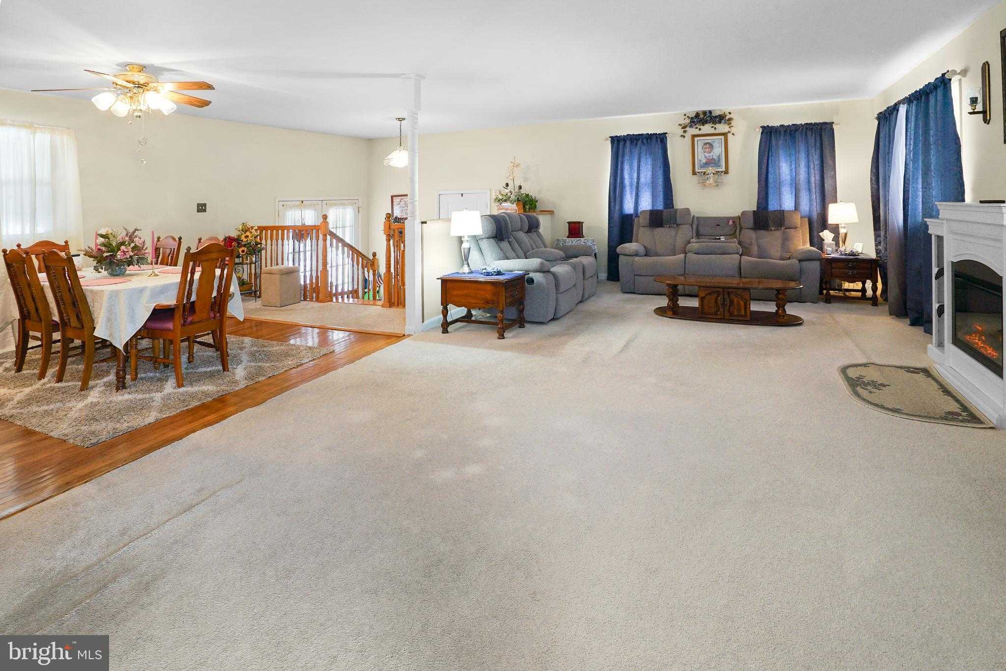 9614 Charles CT photo 7