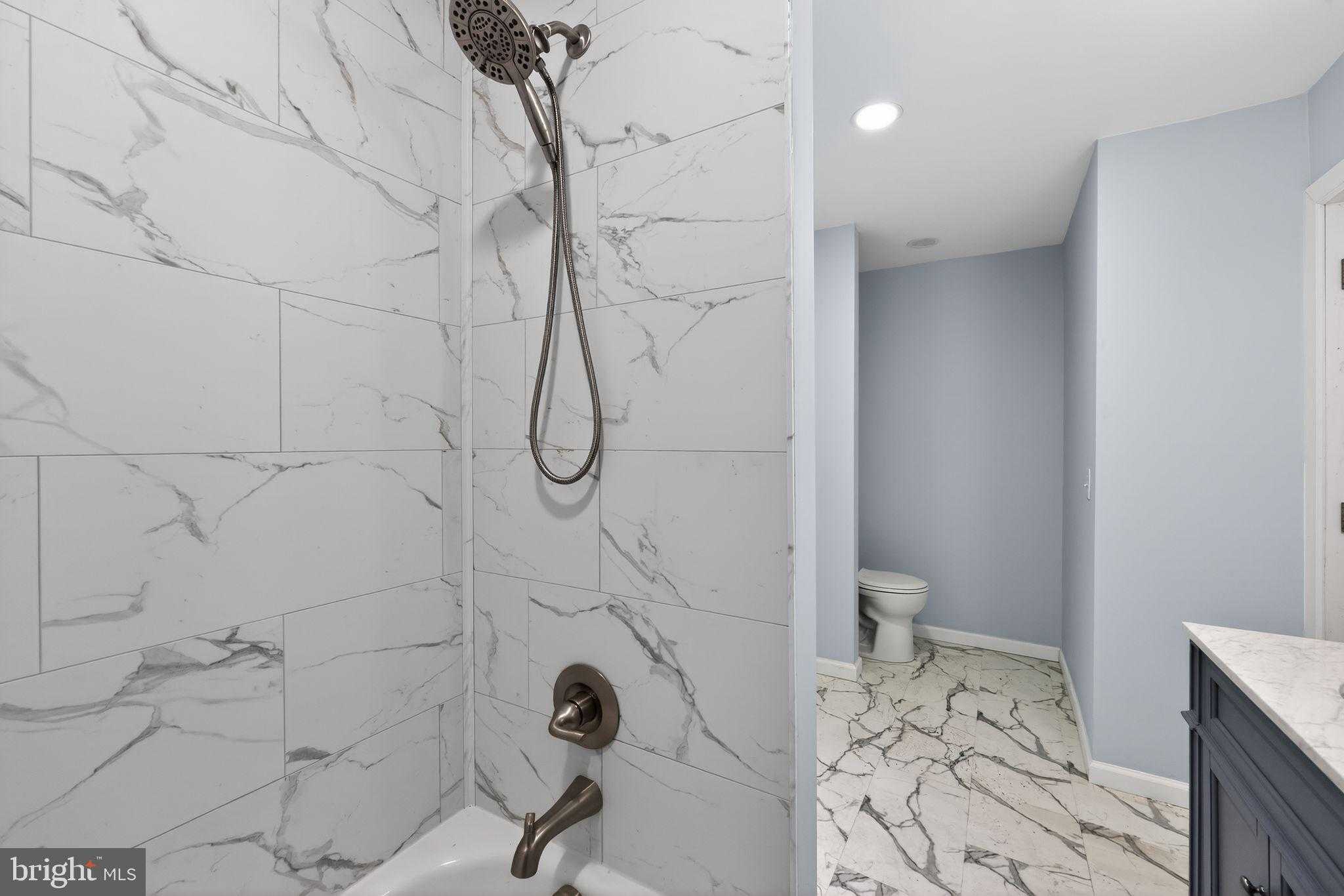 419 29th St photo 11