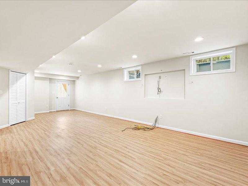 23120 Seattle Slew Ln photo 37