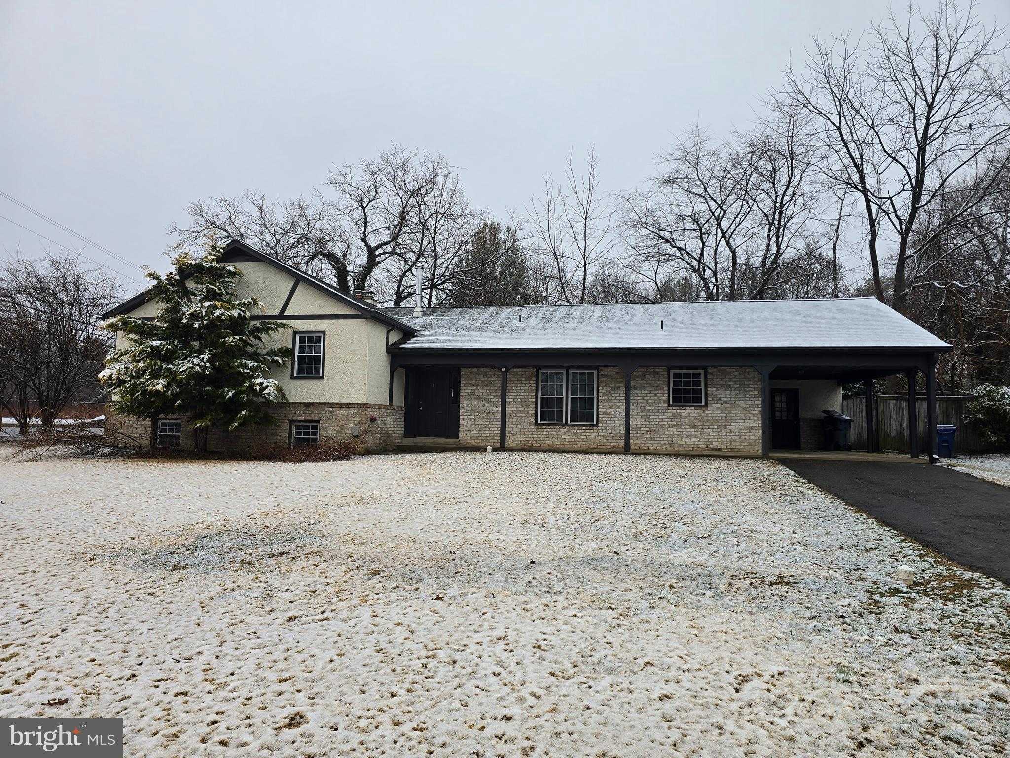 1600 Chain Bridge Rd photo 2