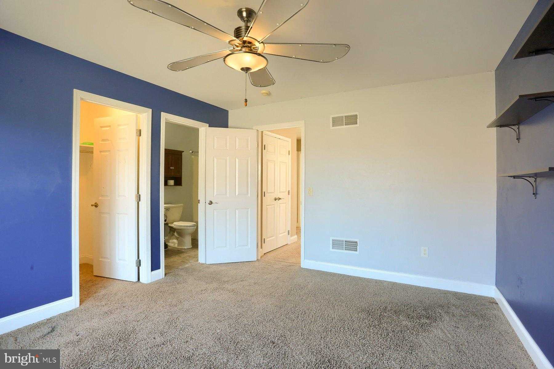 1563 Winsford Ln photo 47