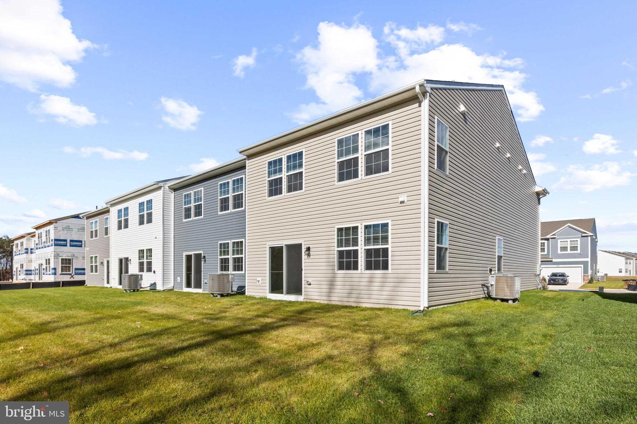 715 Managrass Dr photo 36