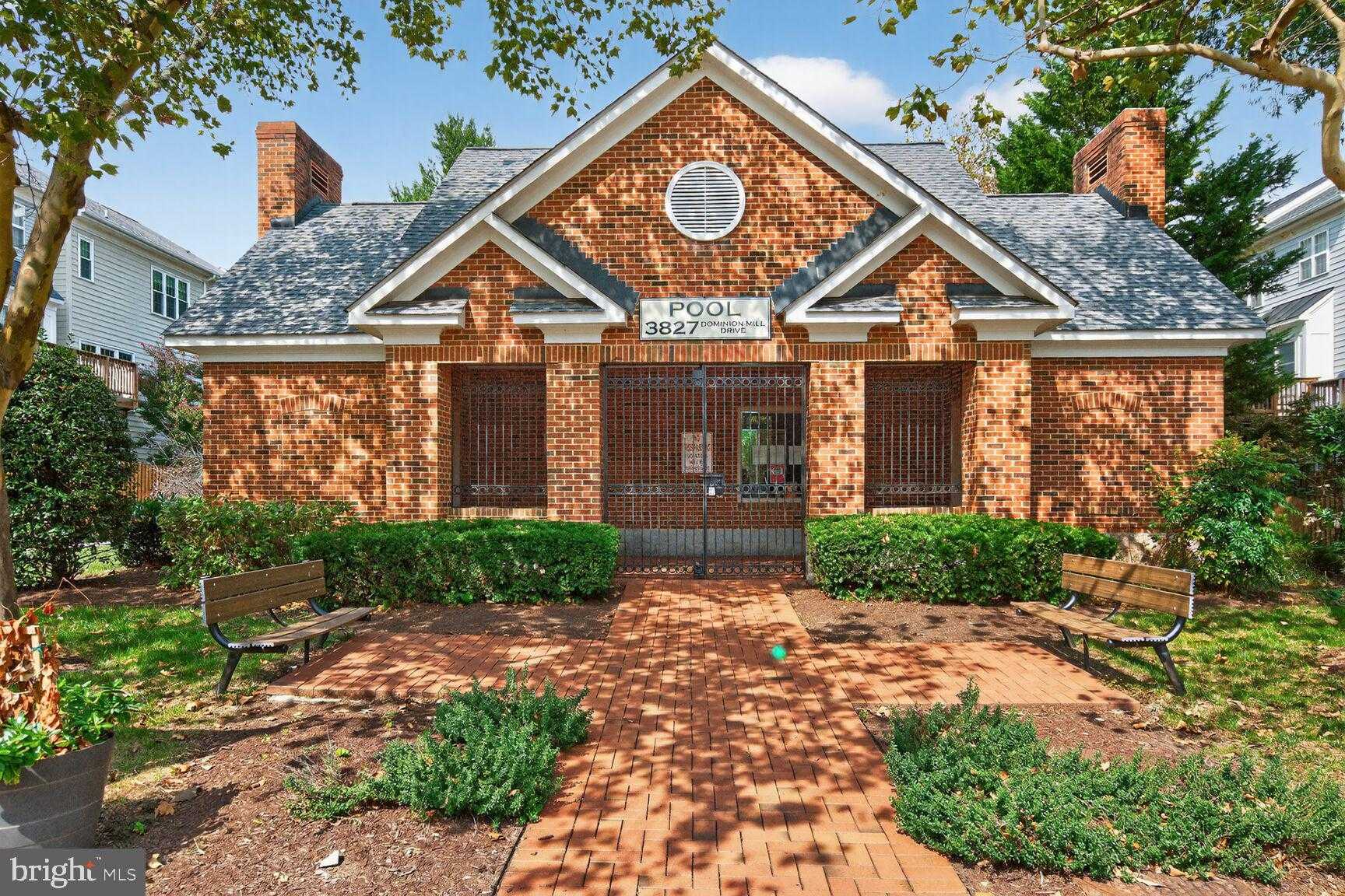 3841 Watkins Mill Dr photo 35