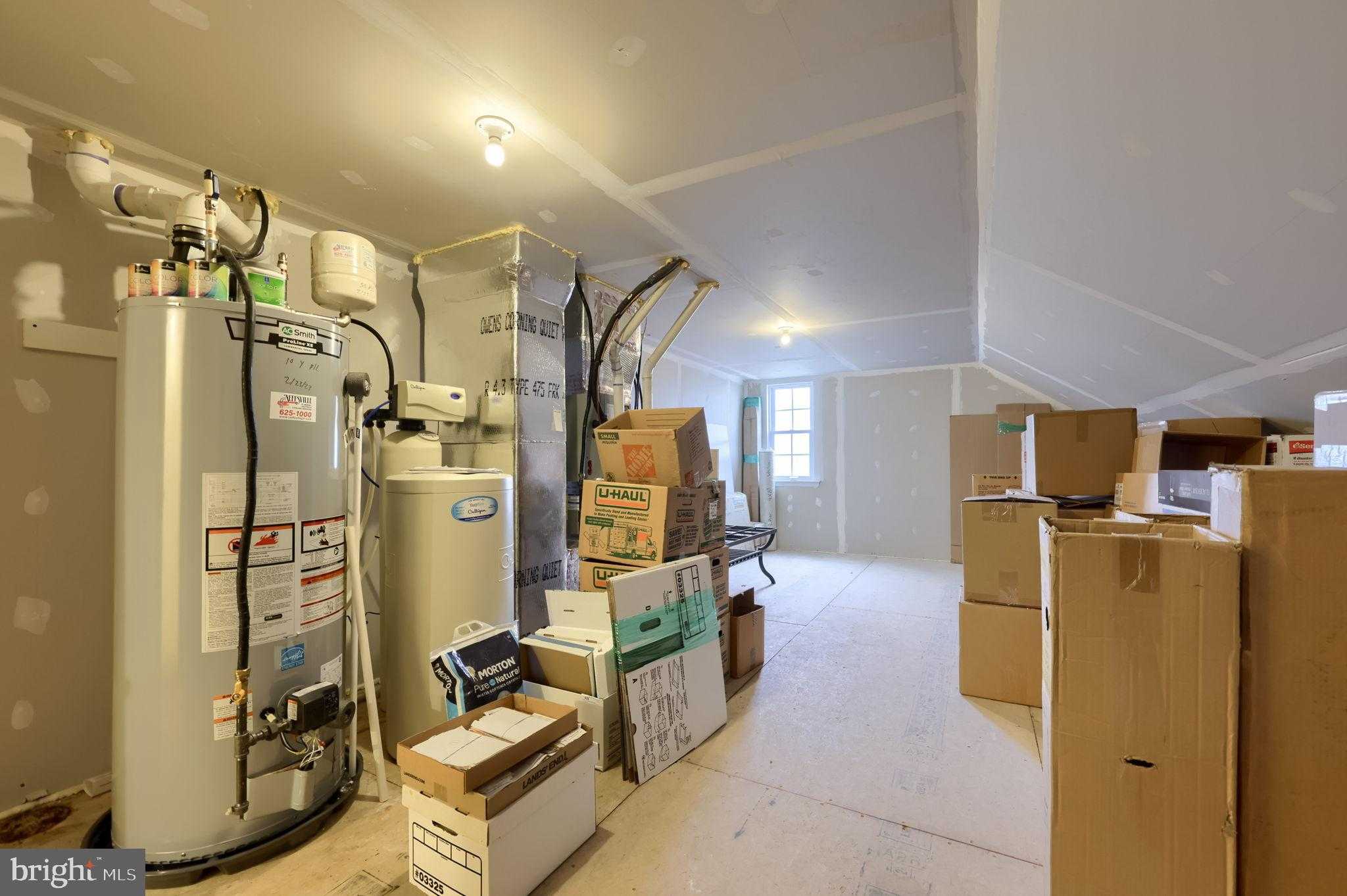 1032 Presidents Dr photo 39