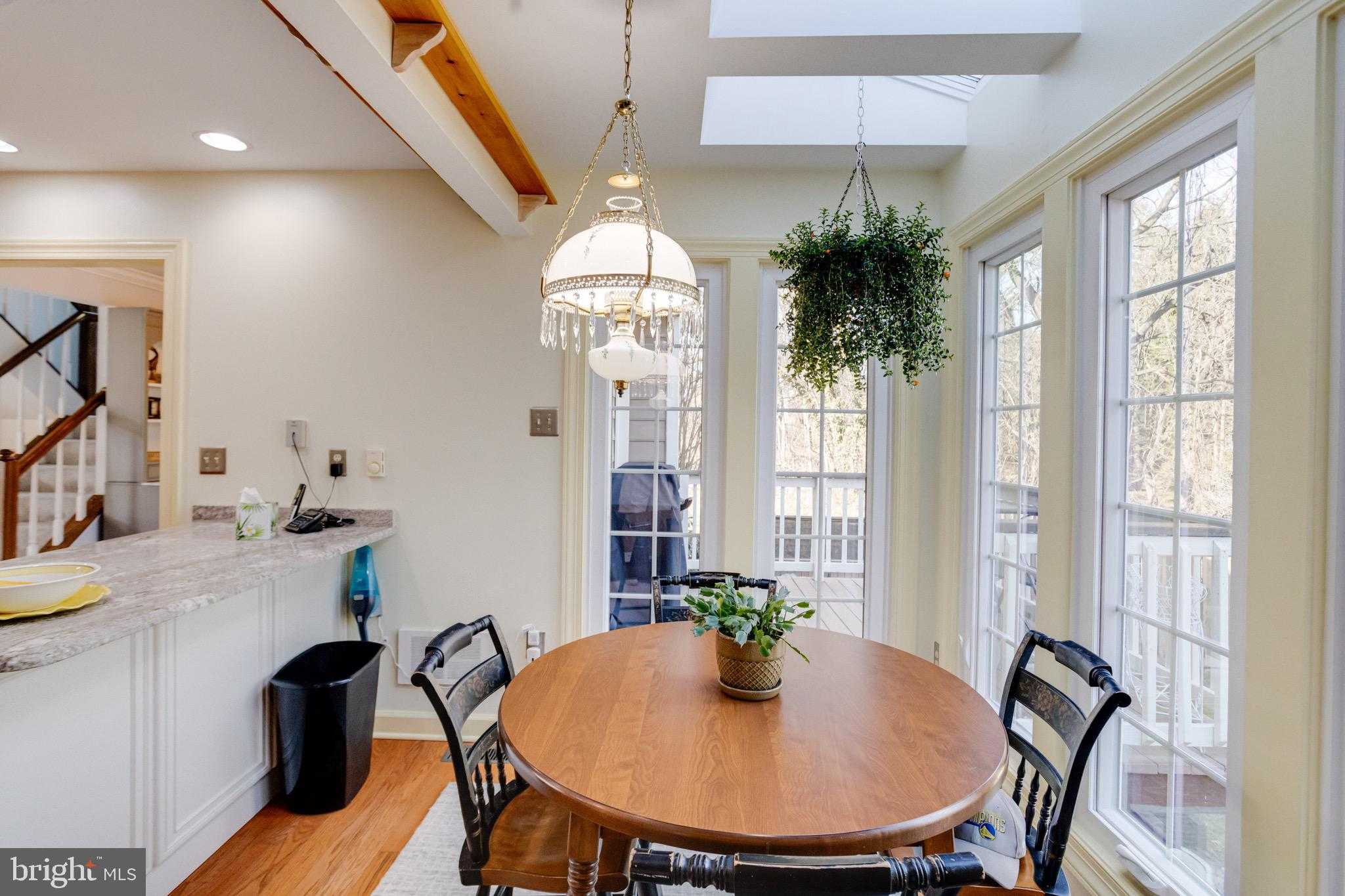 200 Temple Dr photo 24