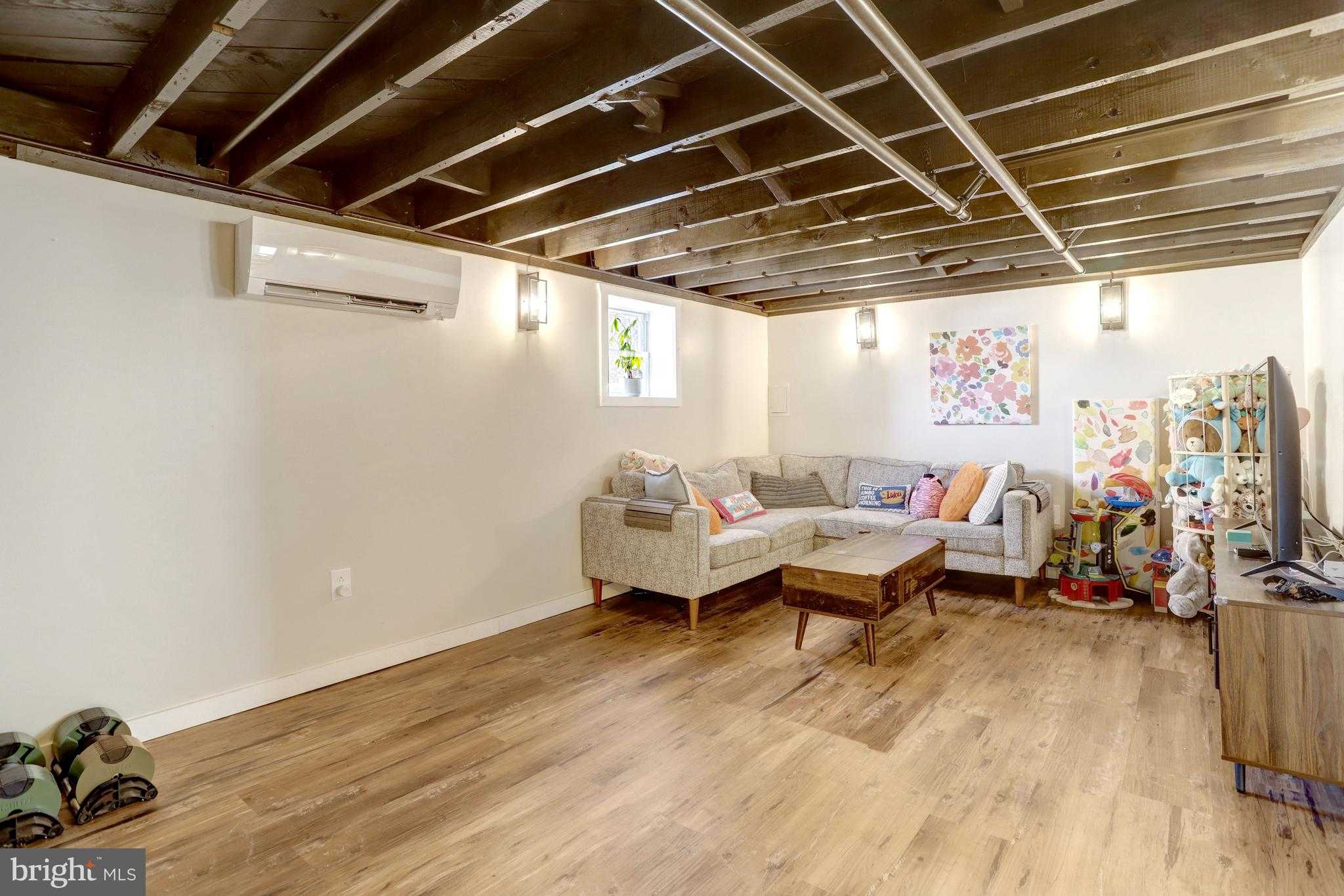 3423 7th St S photo 50