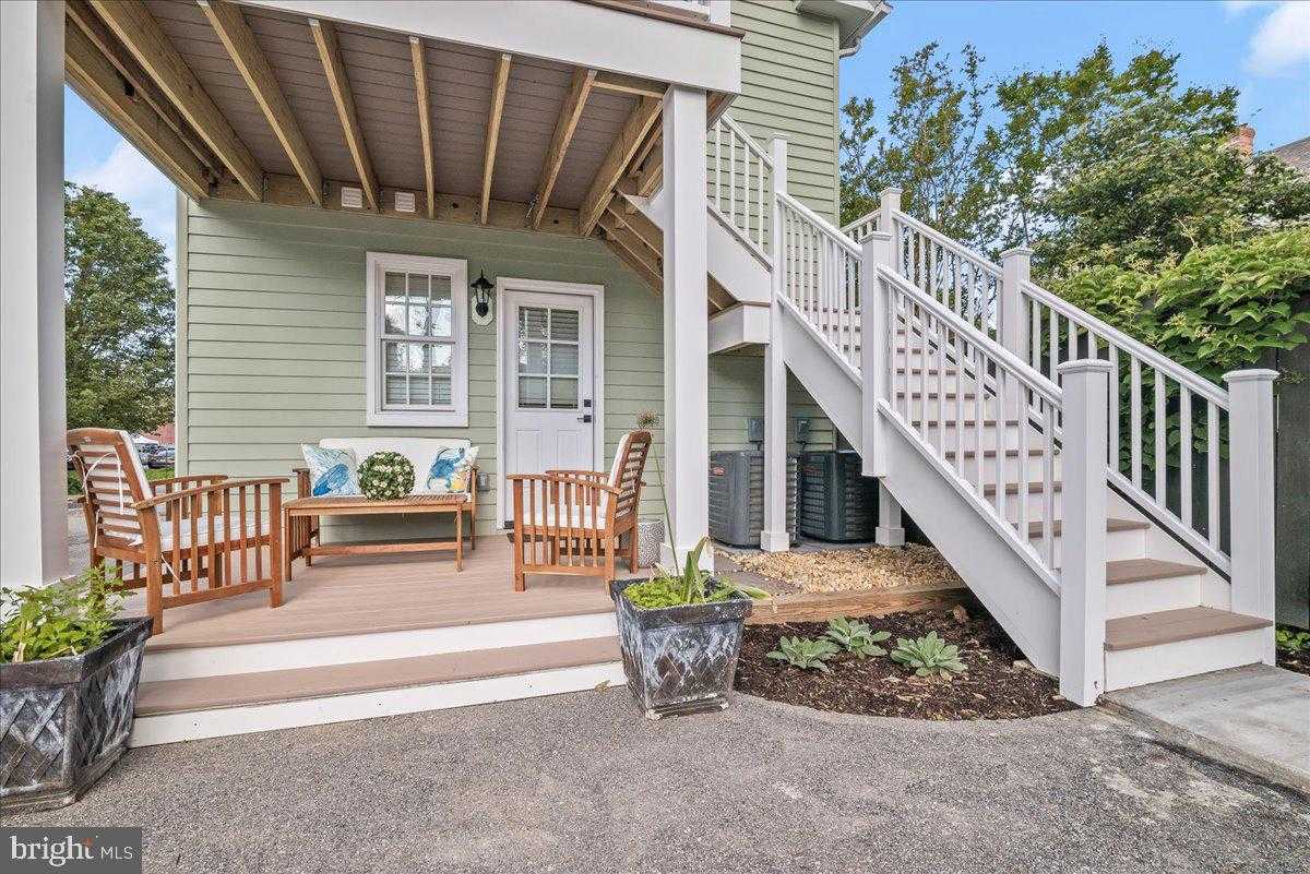 140 S Washington St photo 66