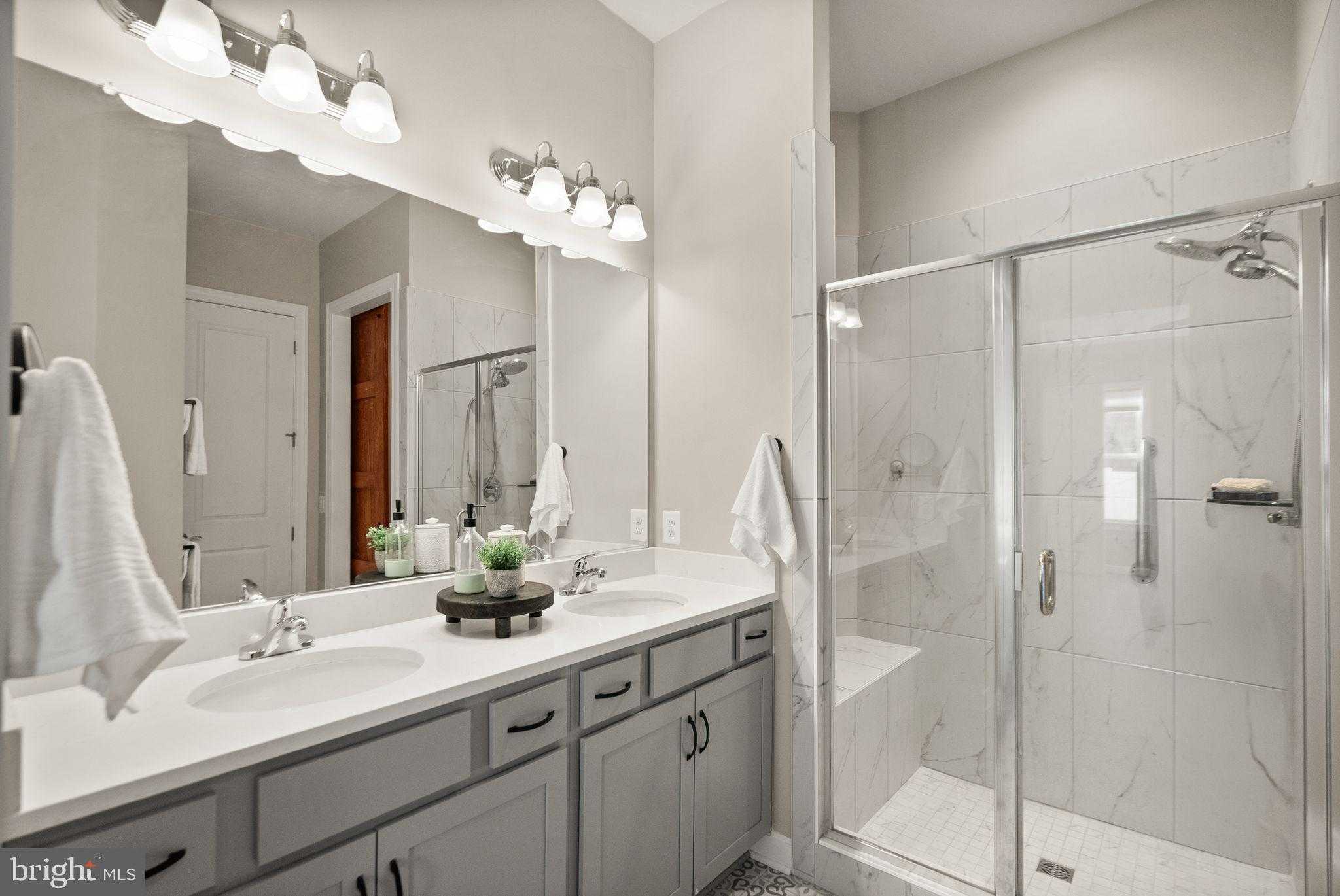 43887 Siren Song Ter photo 32