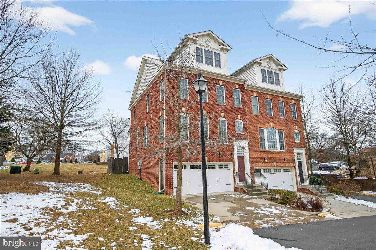 2081 Hutchison Grove CT