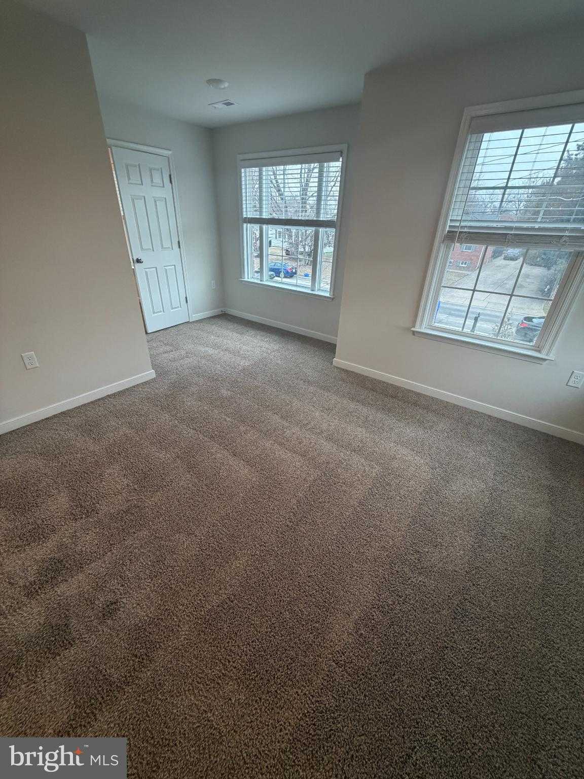 8528 Engleside St photo 20