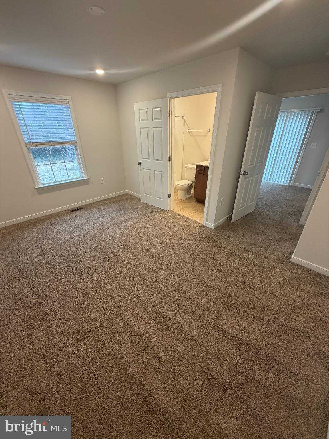 8528 Engleside St photo 22