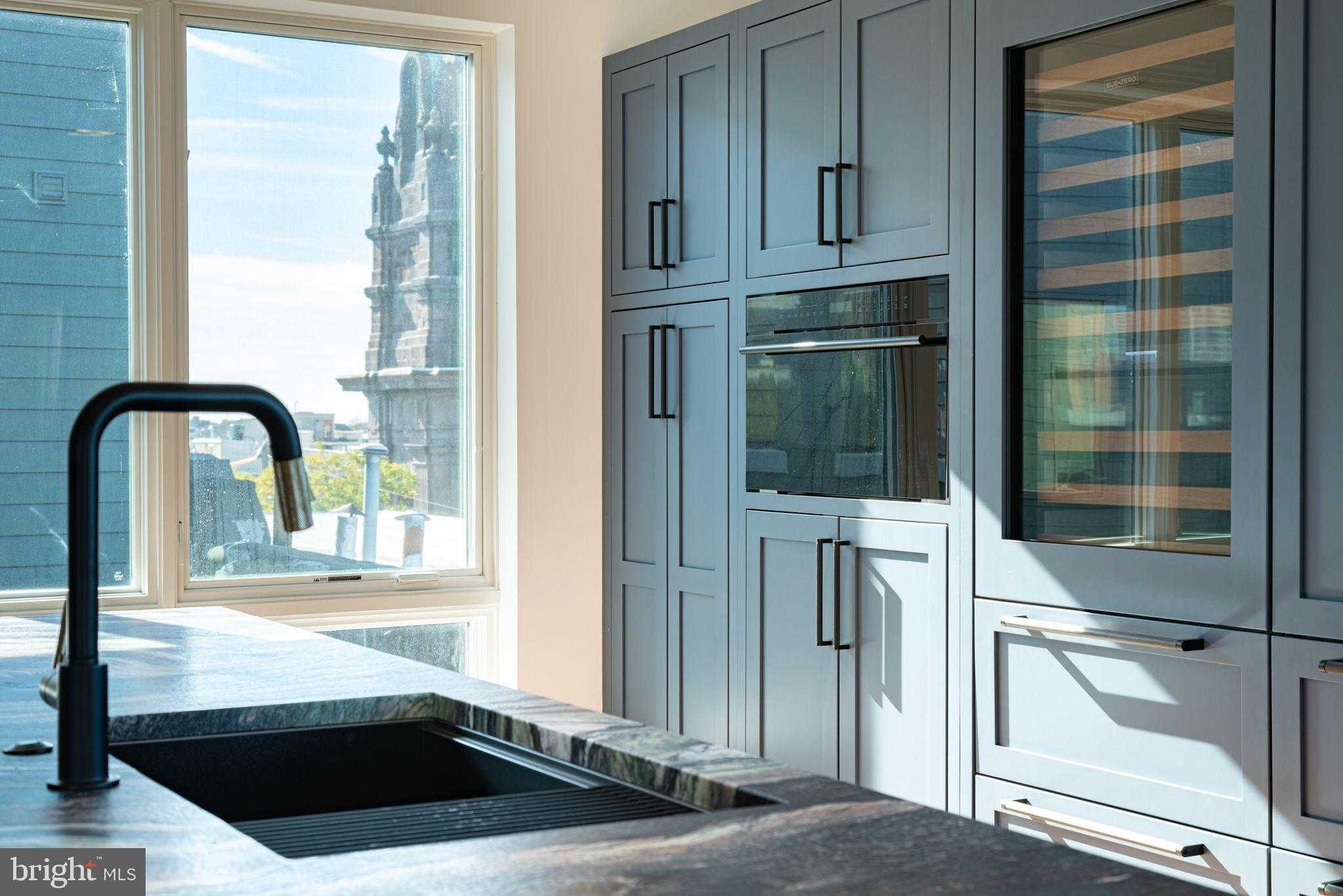 1940 Webster St photo 41