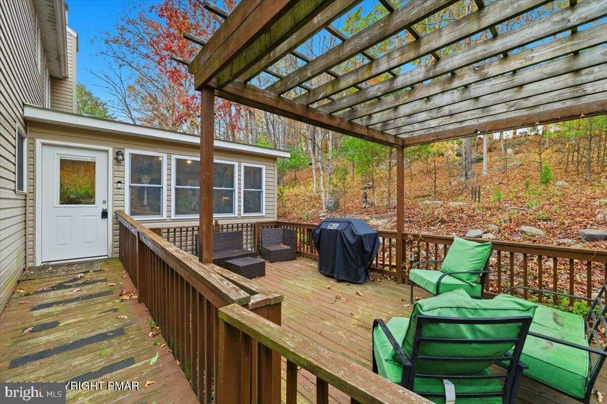 102 Arbor Way photo 34