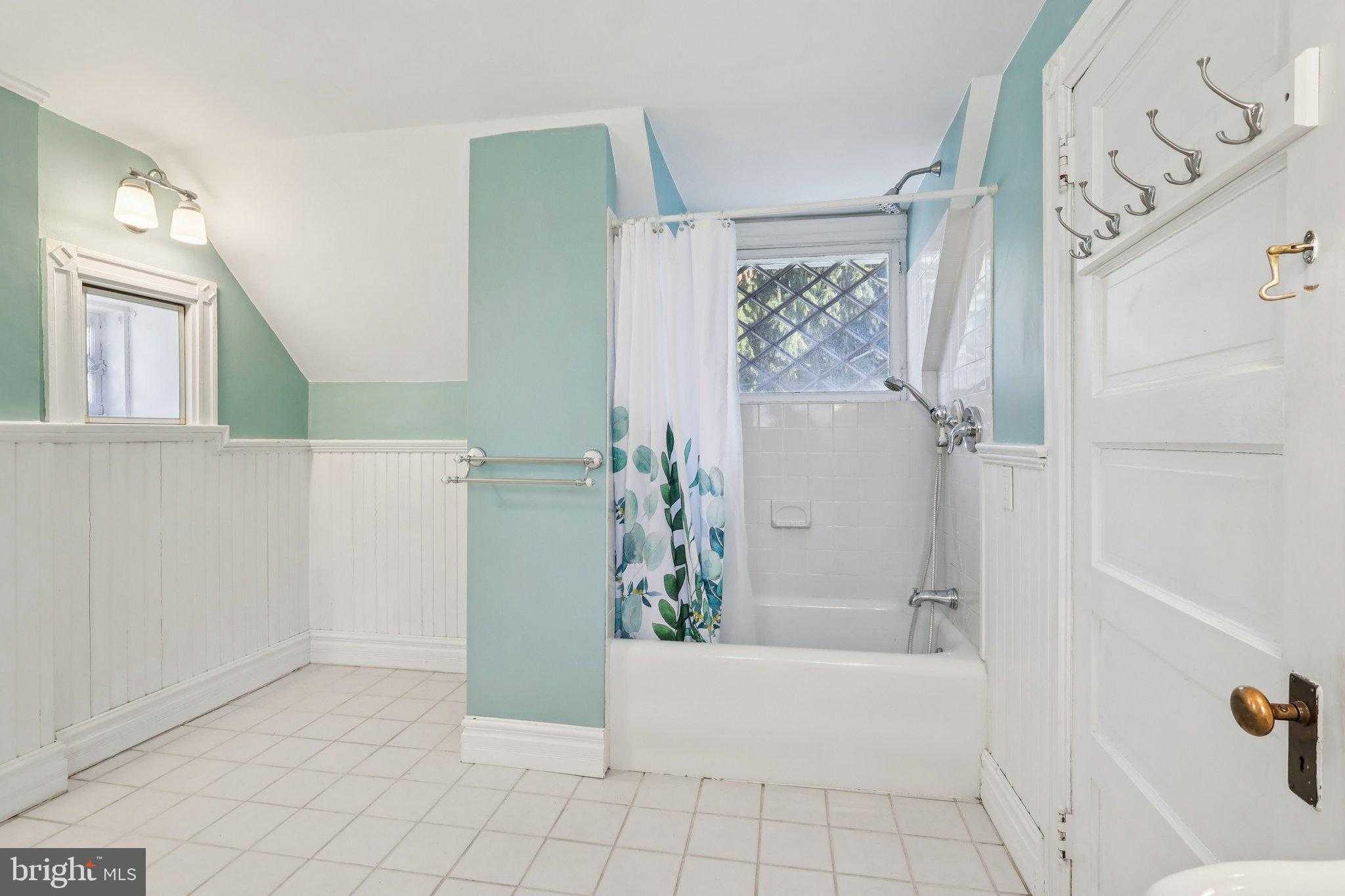 1 Sproul Ln photo 33