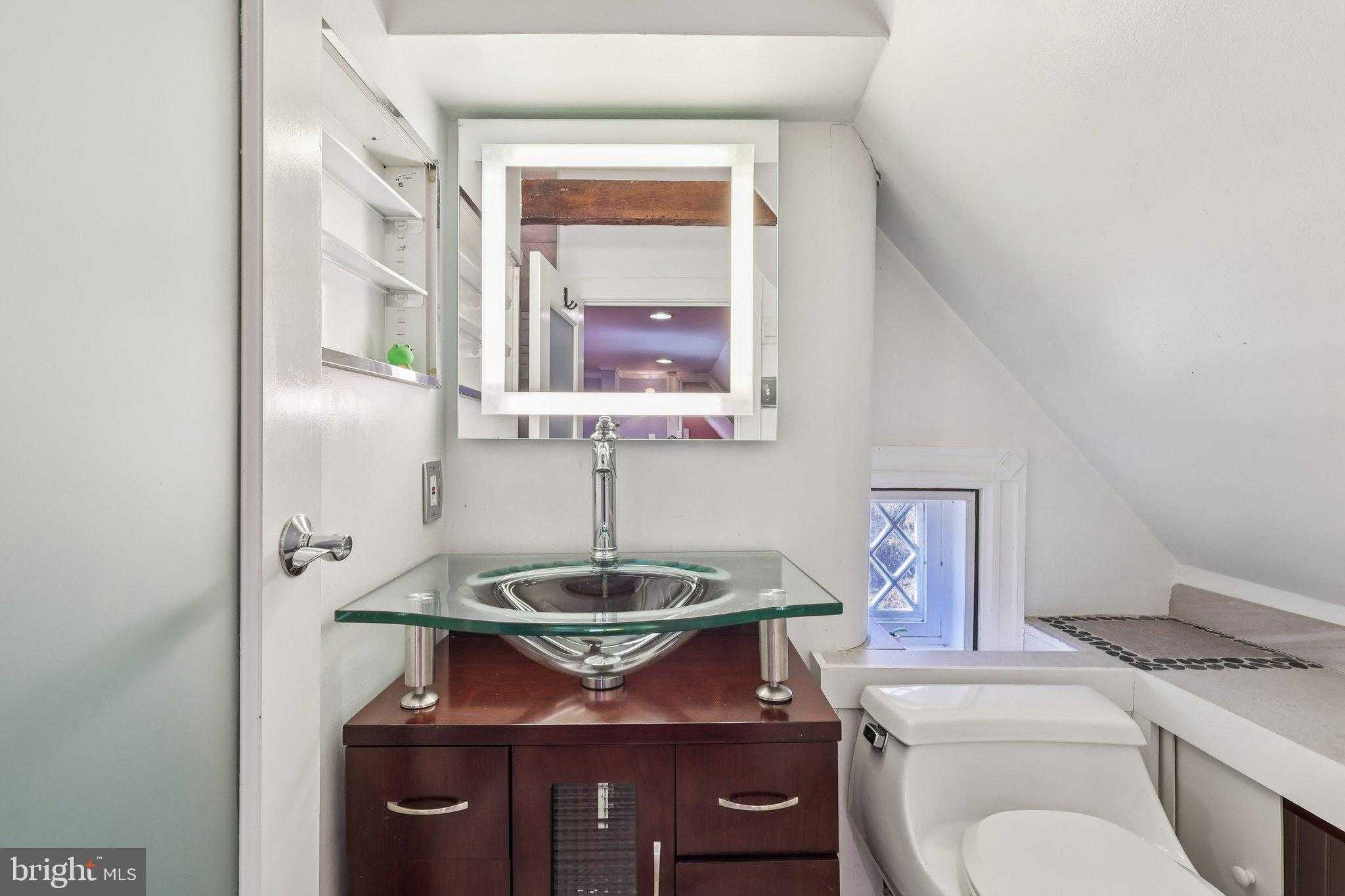 1 Sproul Ln photo 39