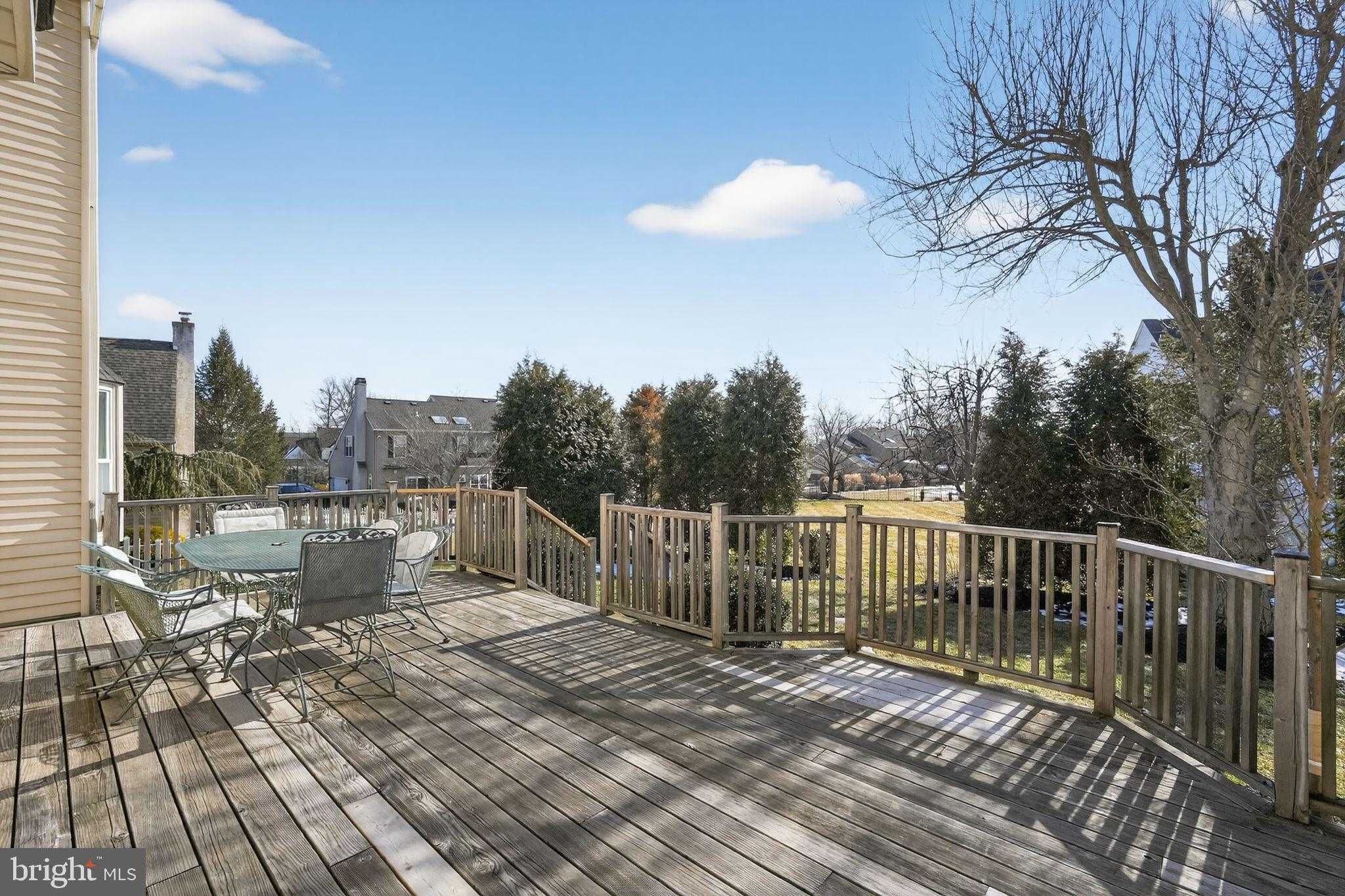 102 Clover Leaf Ln photo 28