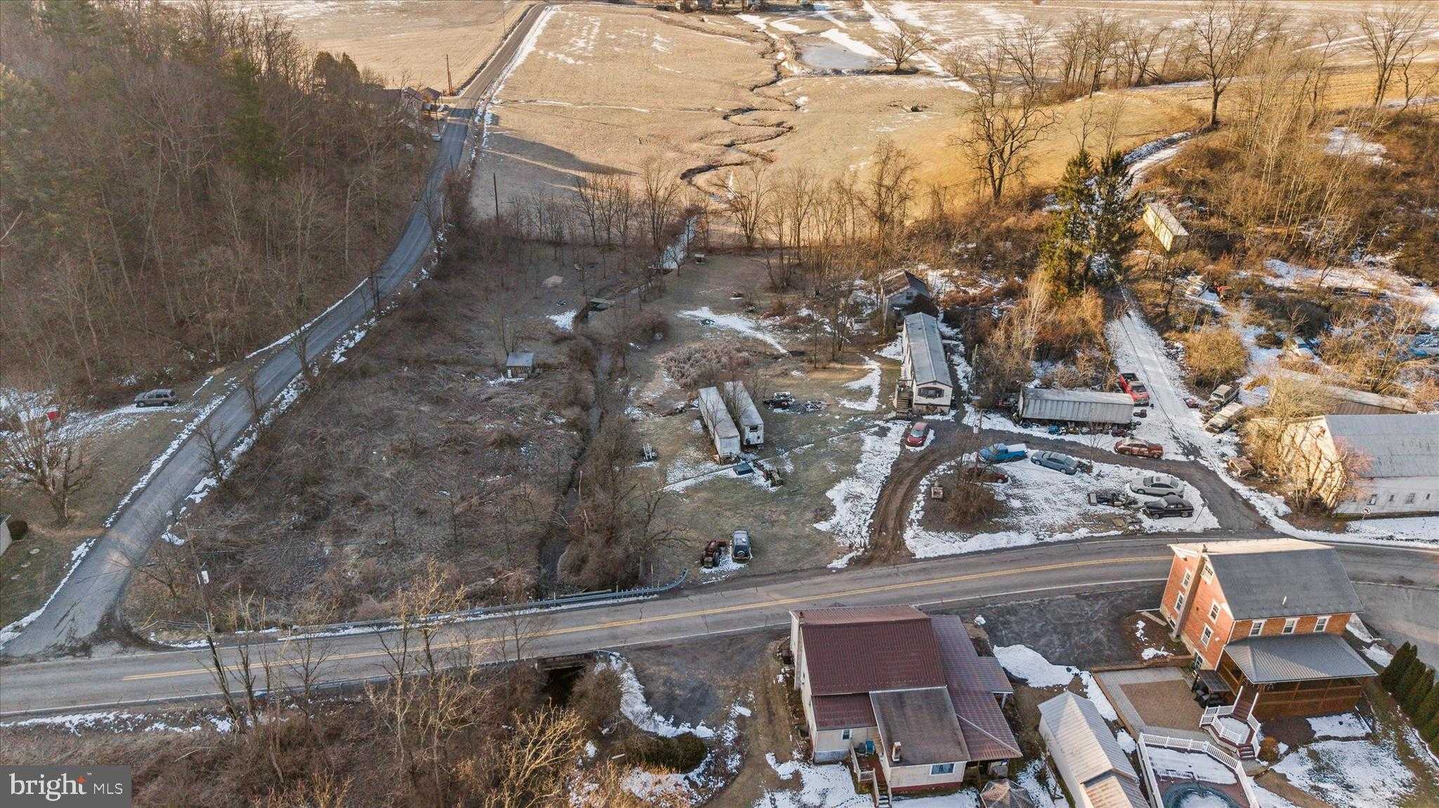 1666 Urban Rd photo 2