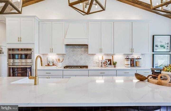 37 Forest Dr photo 10