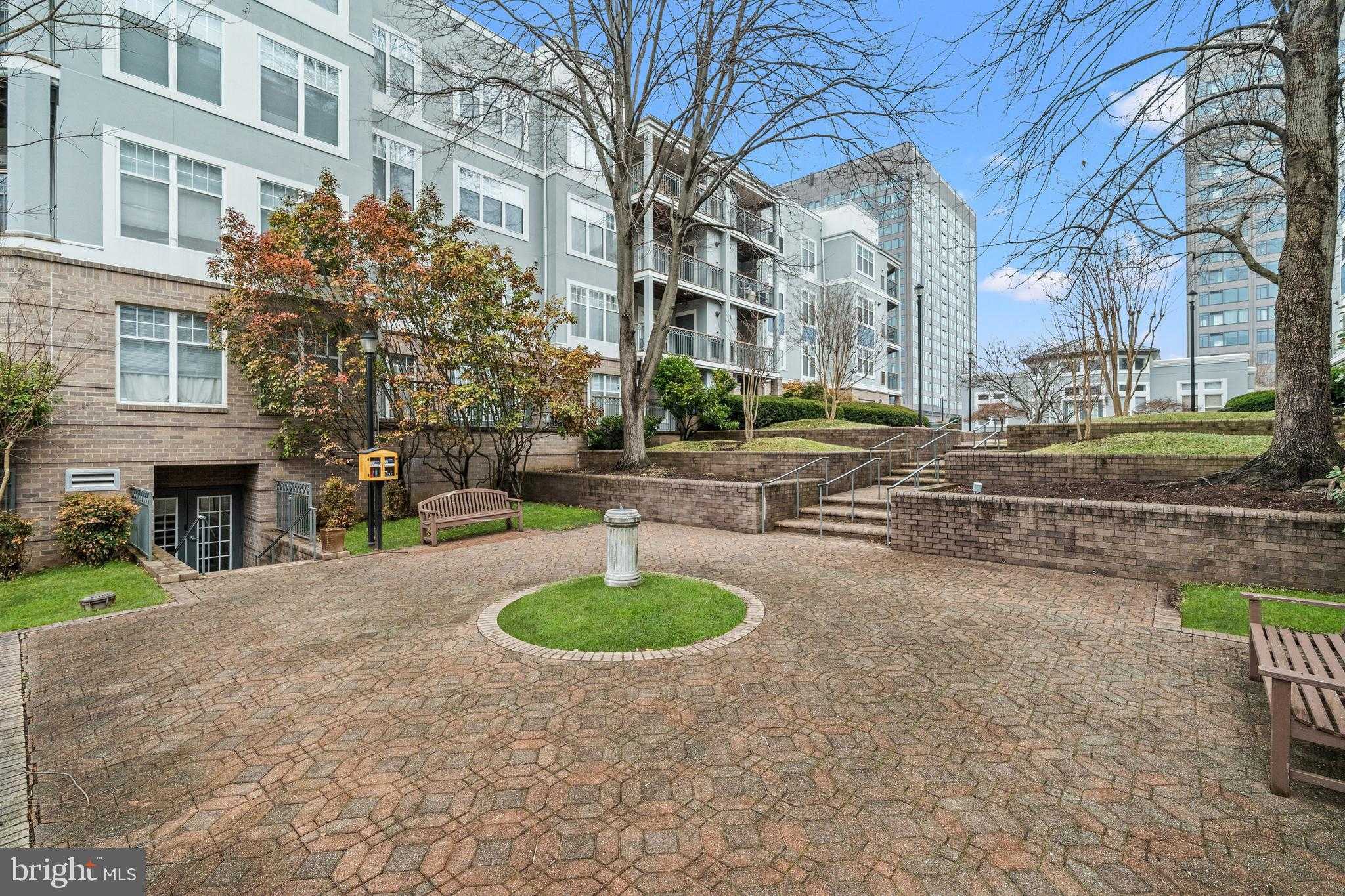 5563 Seminary Rd Apt 107 photo 37