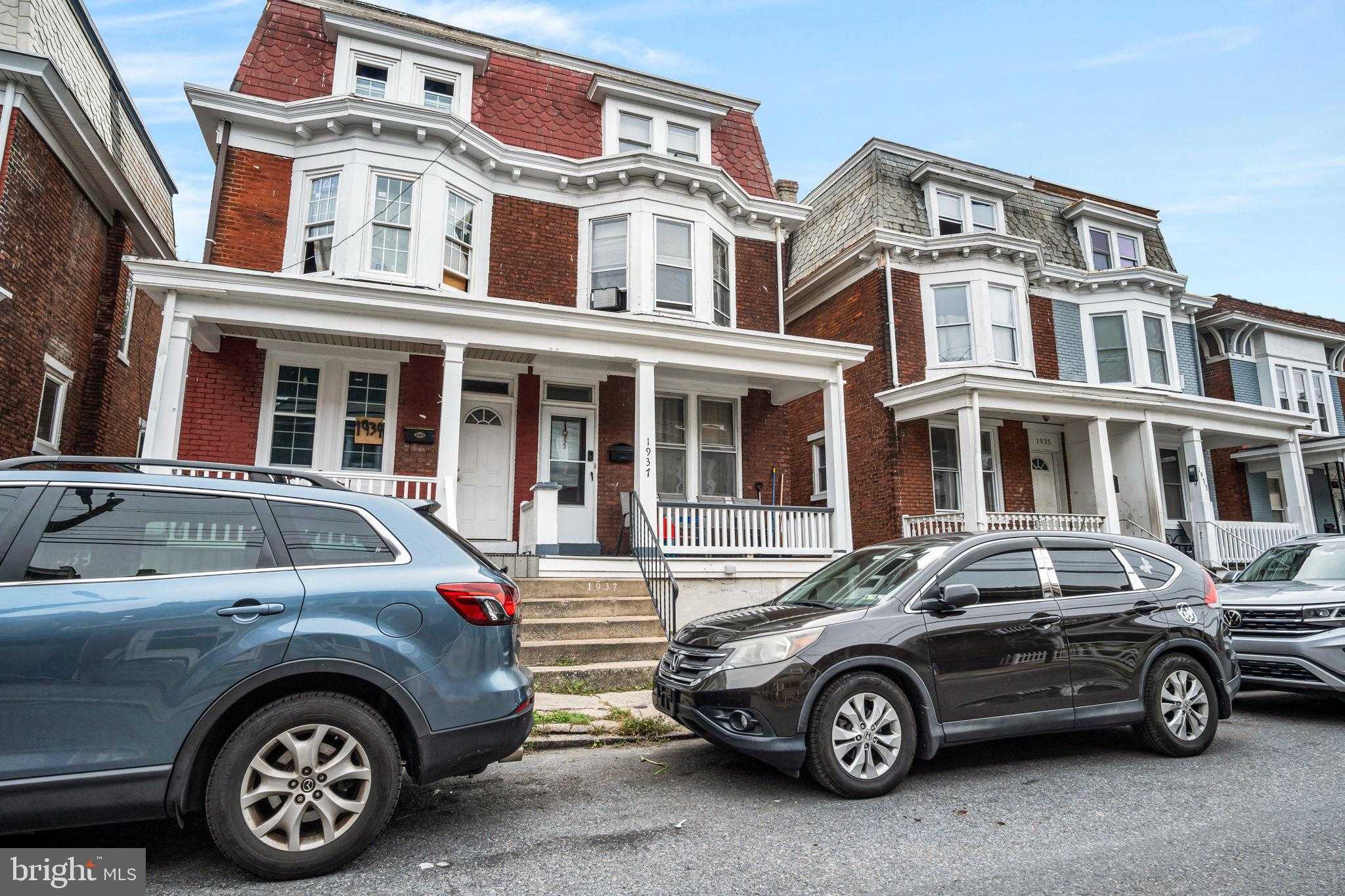 1937 Zarker St photo 3