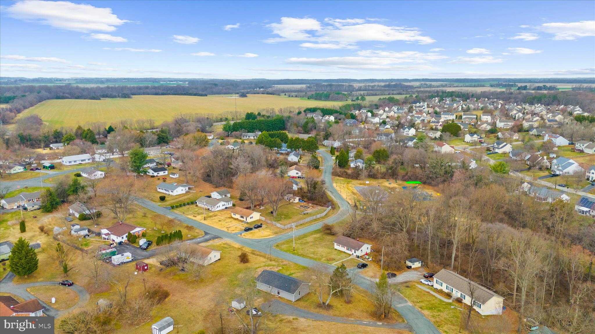 301 Lincoln Dr photo 29