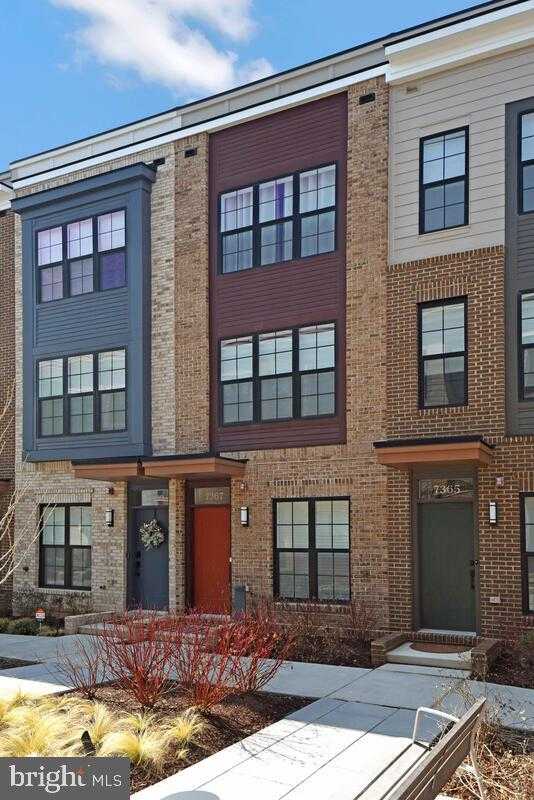 7367 Blade Dr photo 4