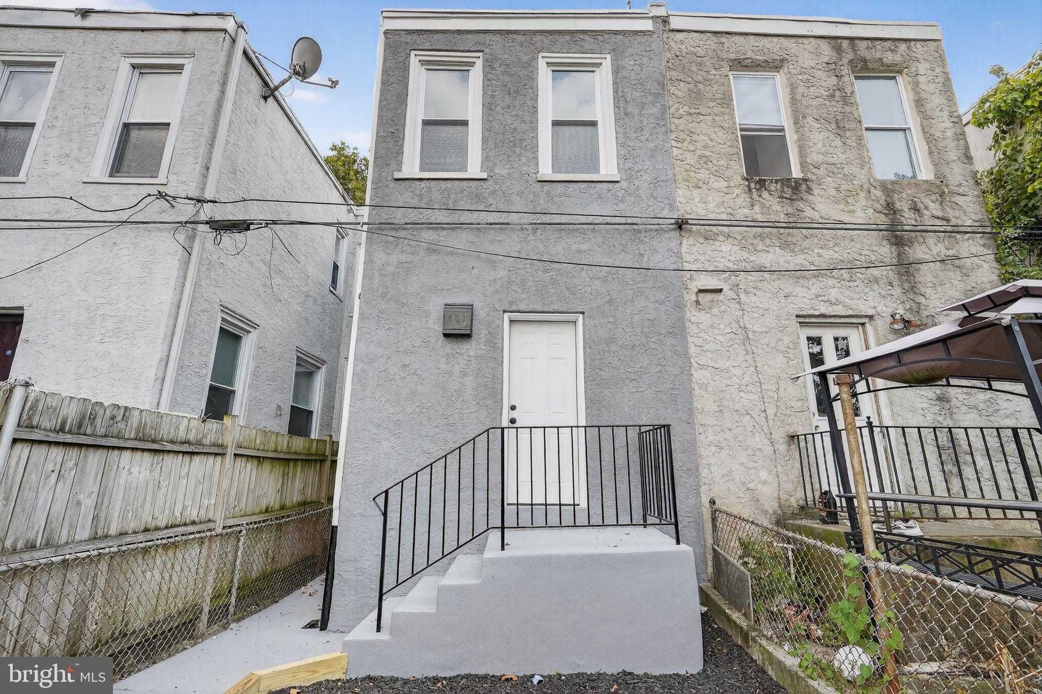 5055 Brown St photo 29