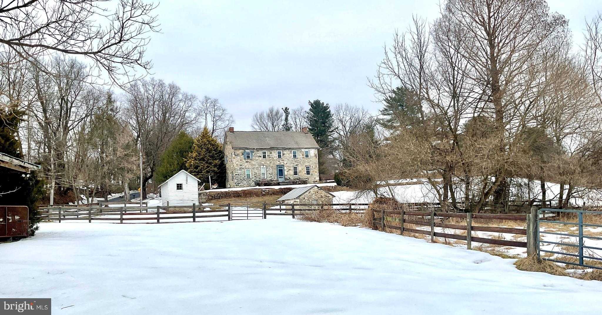 192 Rock Church Rd photo 2