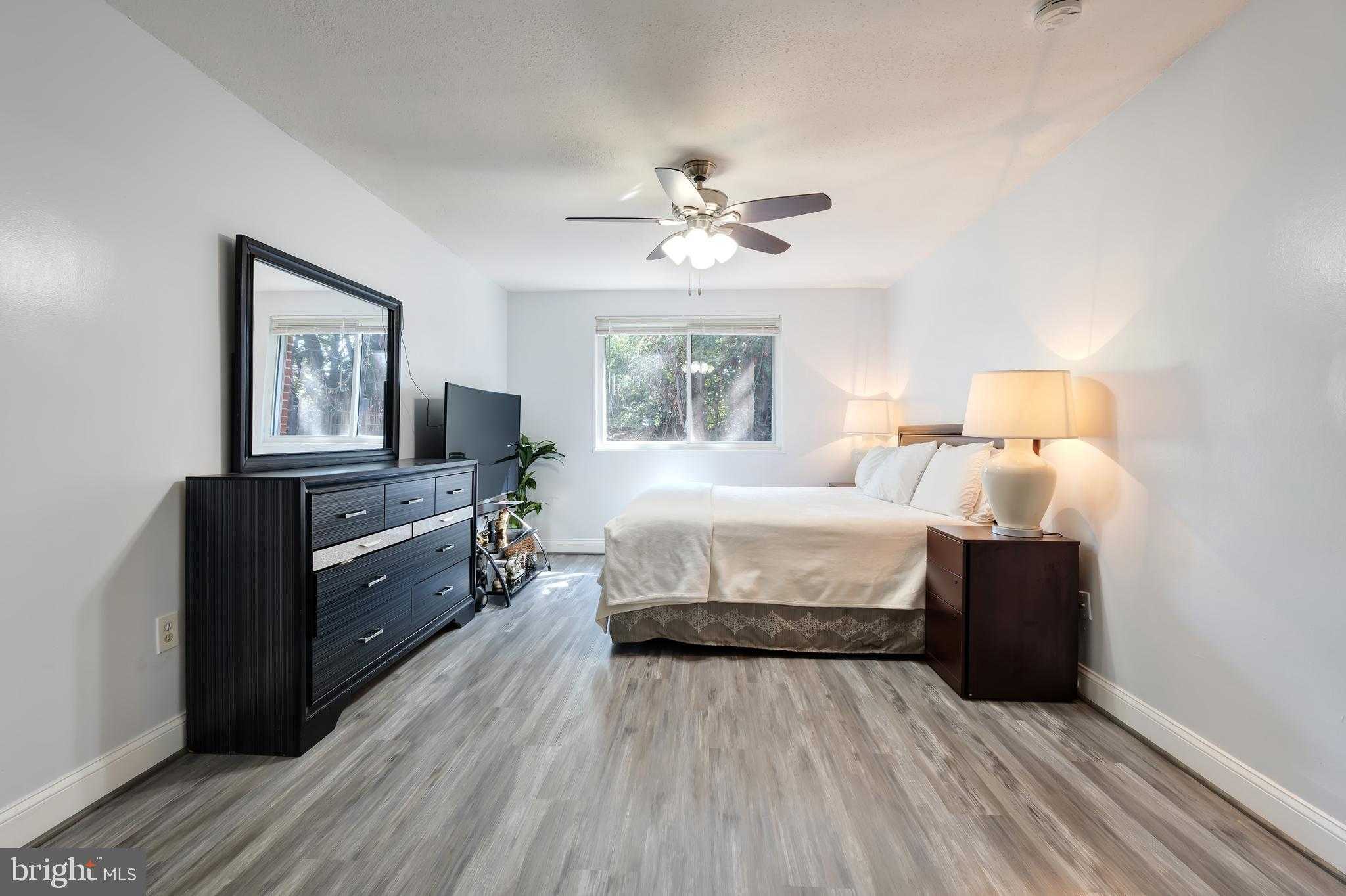 3833 Hamilton St # G-103 photo 2