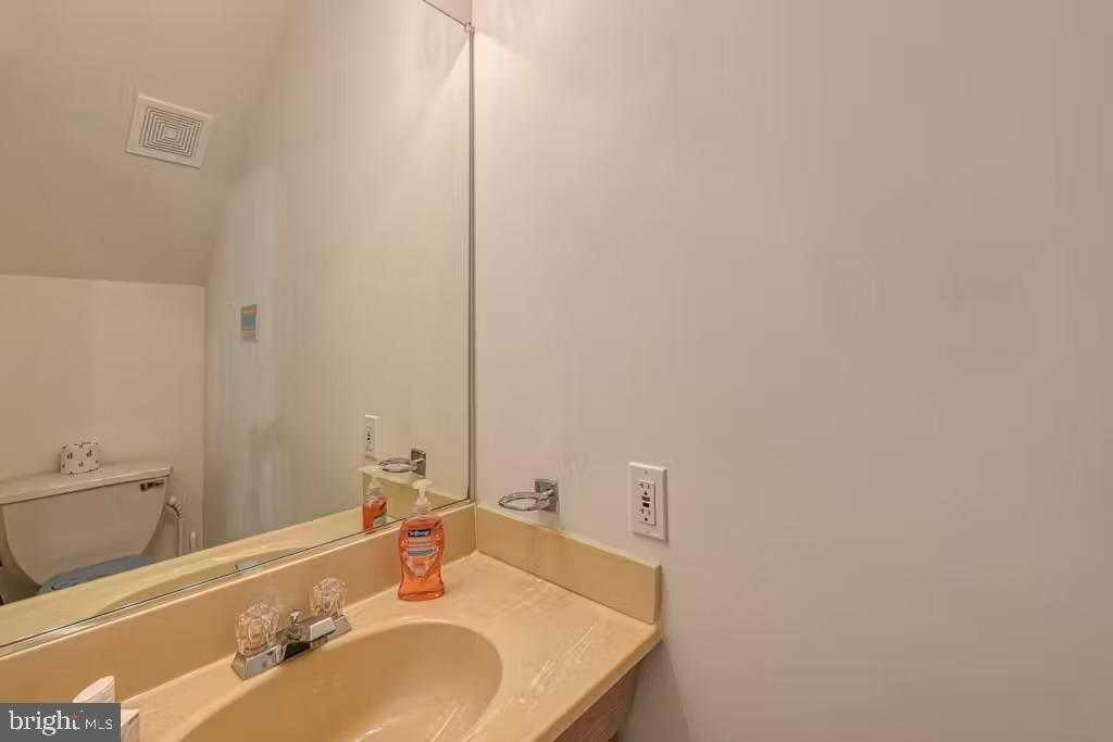 68 Emma Jane Ln photo 17