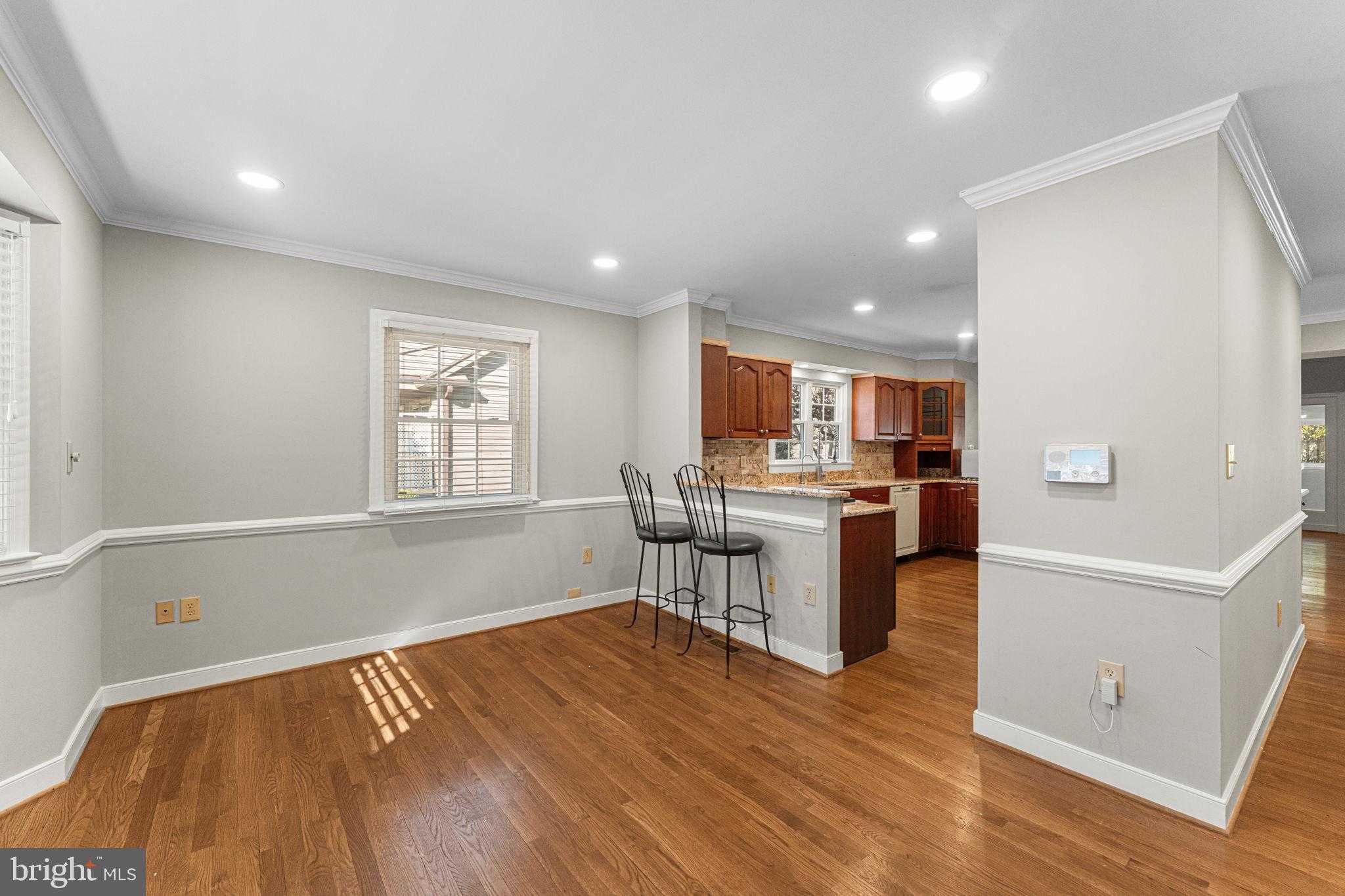 15 Heatherfield CT photo 2