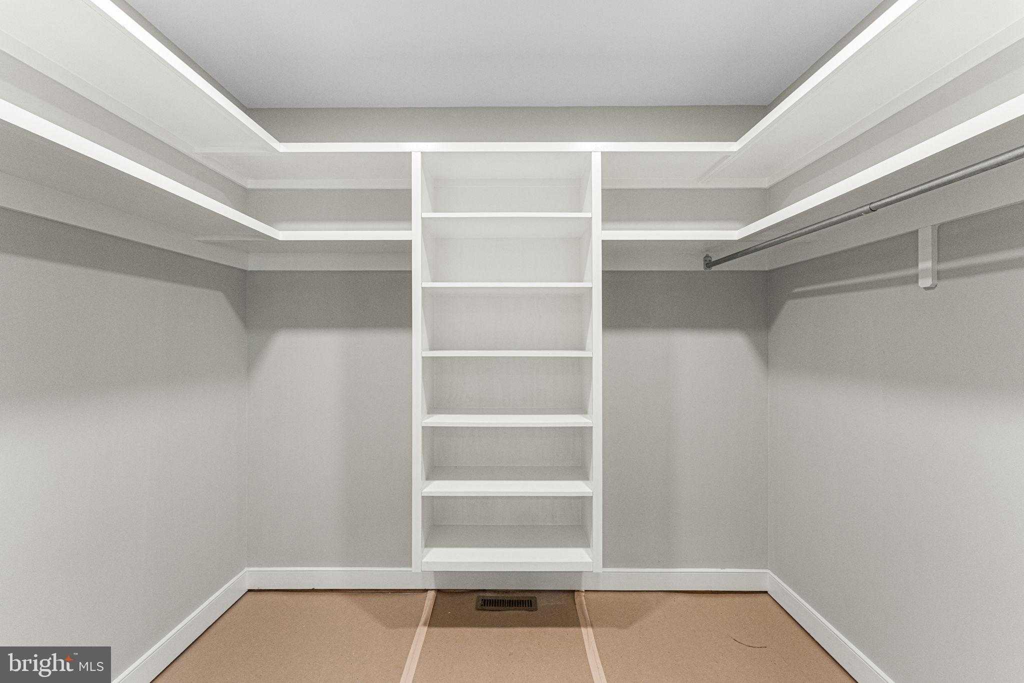 15 Heatherfield CT photo 21