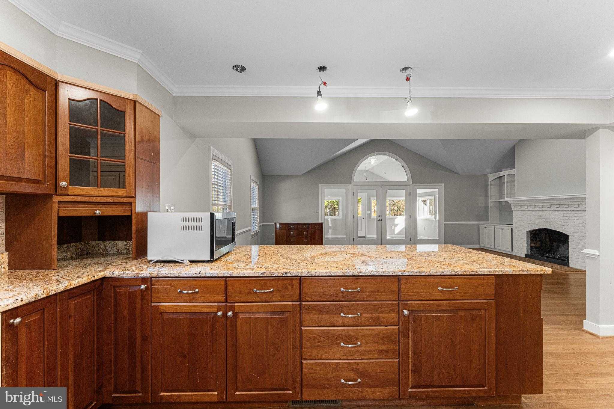 15 Heatherfield CT photo 9