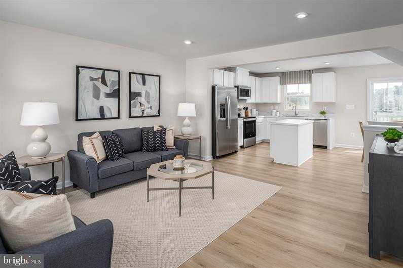 14 Rhonda Way photo 7