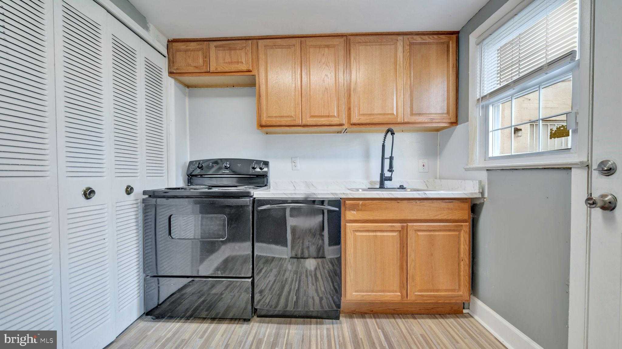 3879 26th Ave photo 4