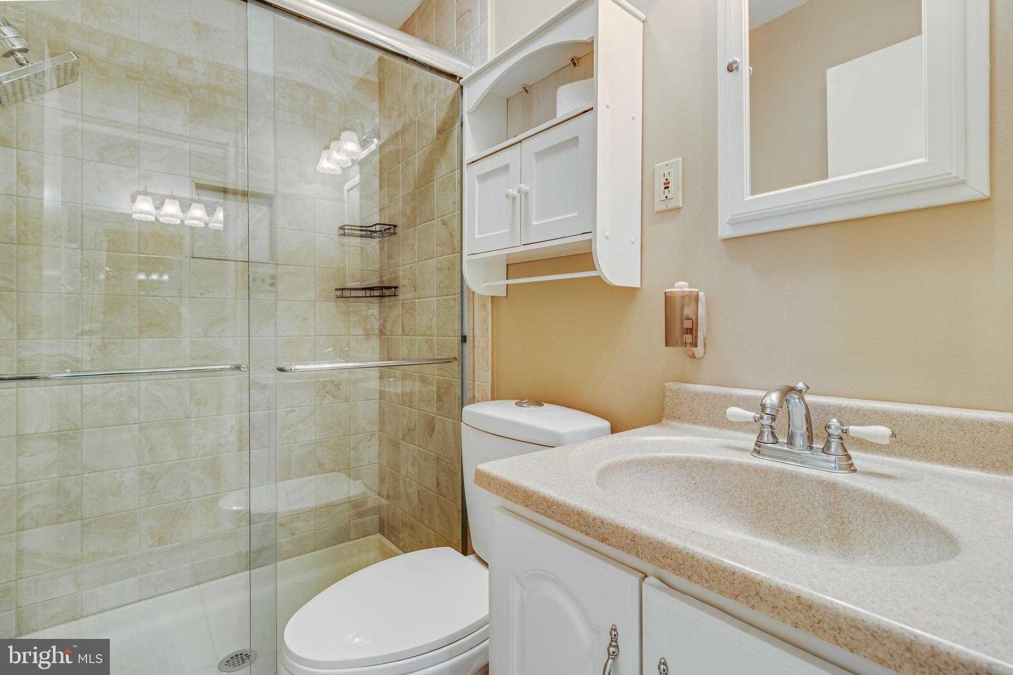 5304 Lily CT photo 28