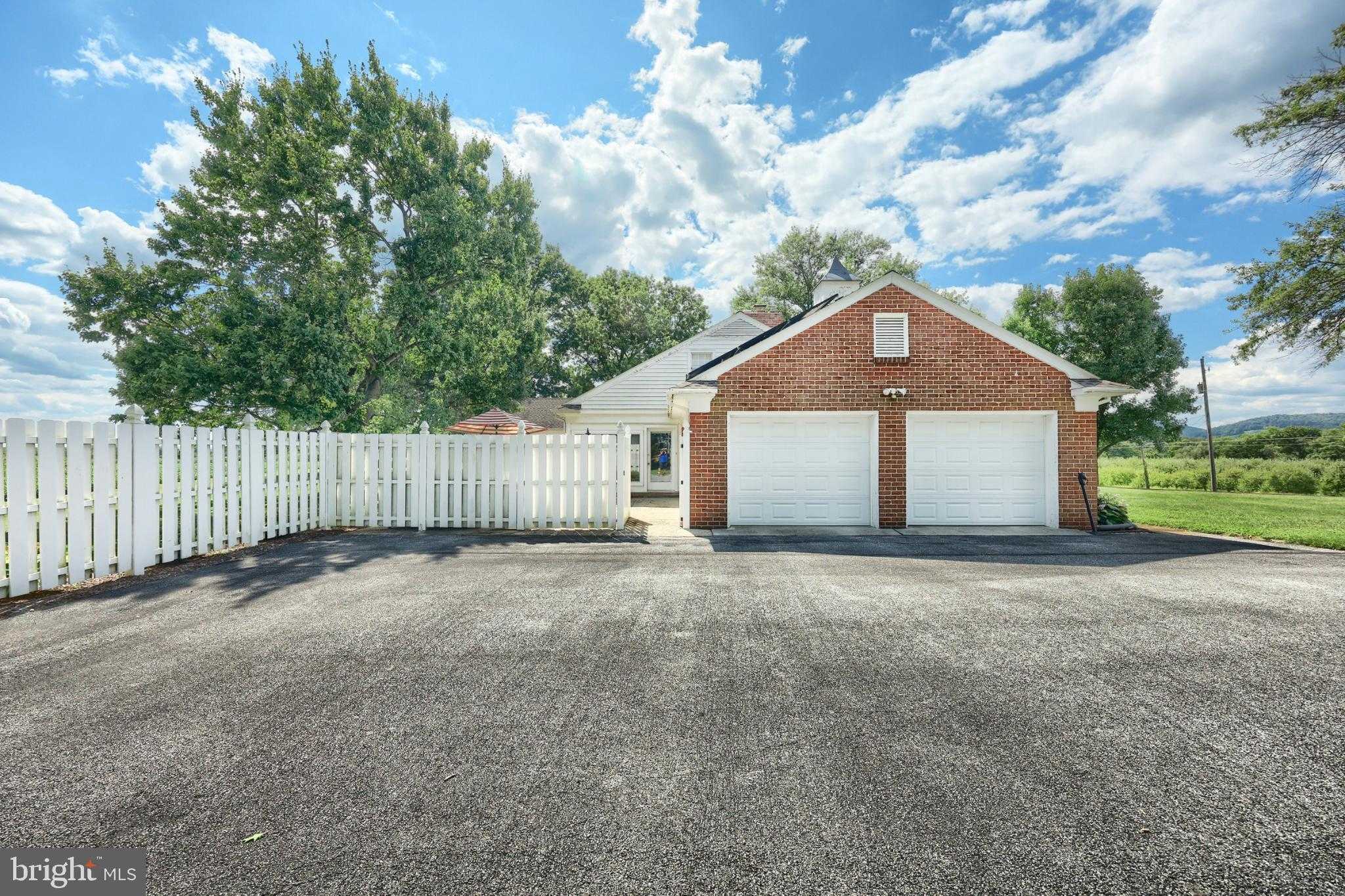 1026 Arendtsville Rd photo 21