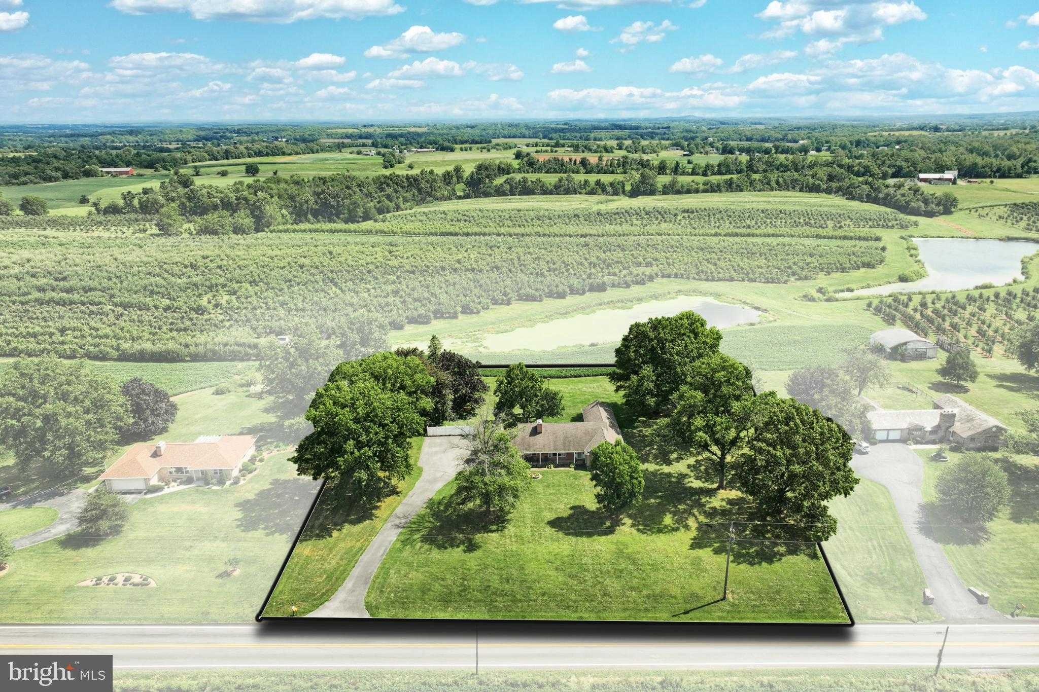 1026 Arendtsville Rd photo 3